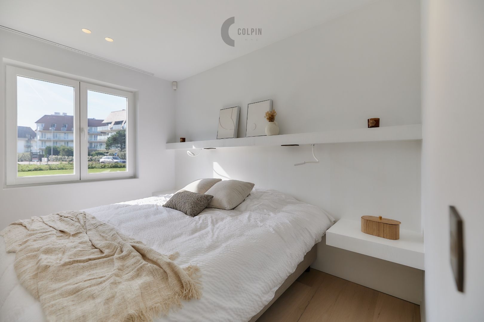 Luxueus hoekappartement met zuidgerichte tuin in het Zoute, vlakbij het Zwin foto 16