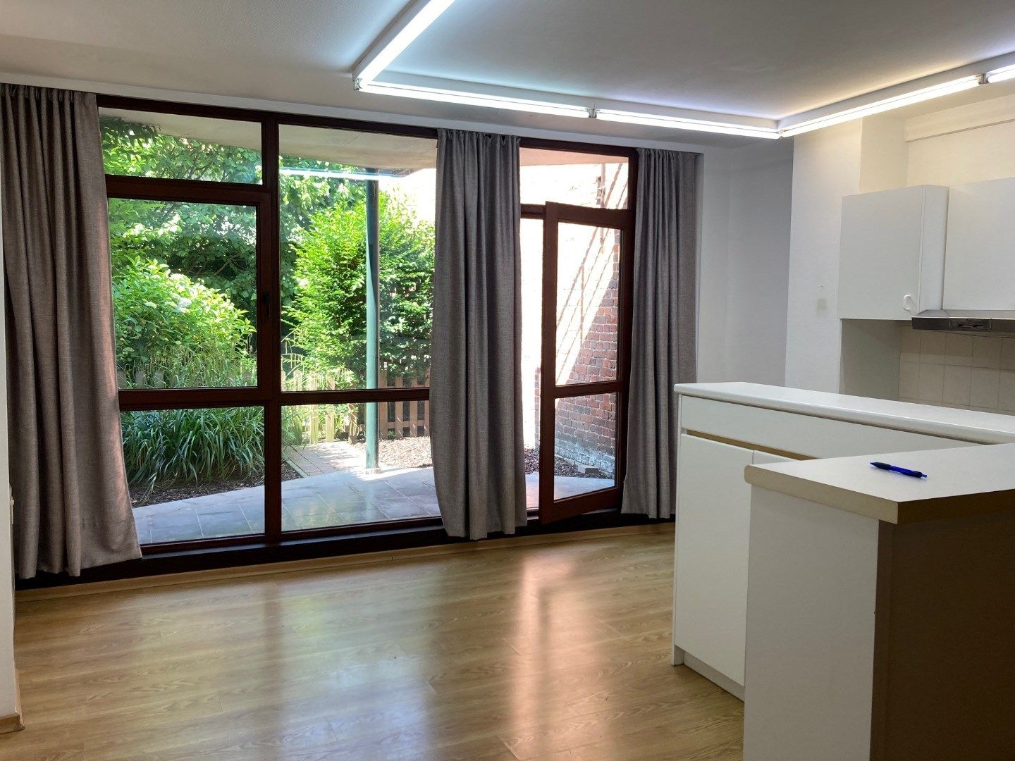 Gelijkvloers appartement met gezellig terras, 1 slpk, Torhout foto 2