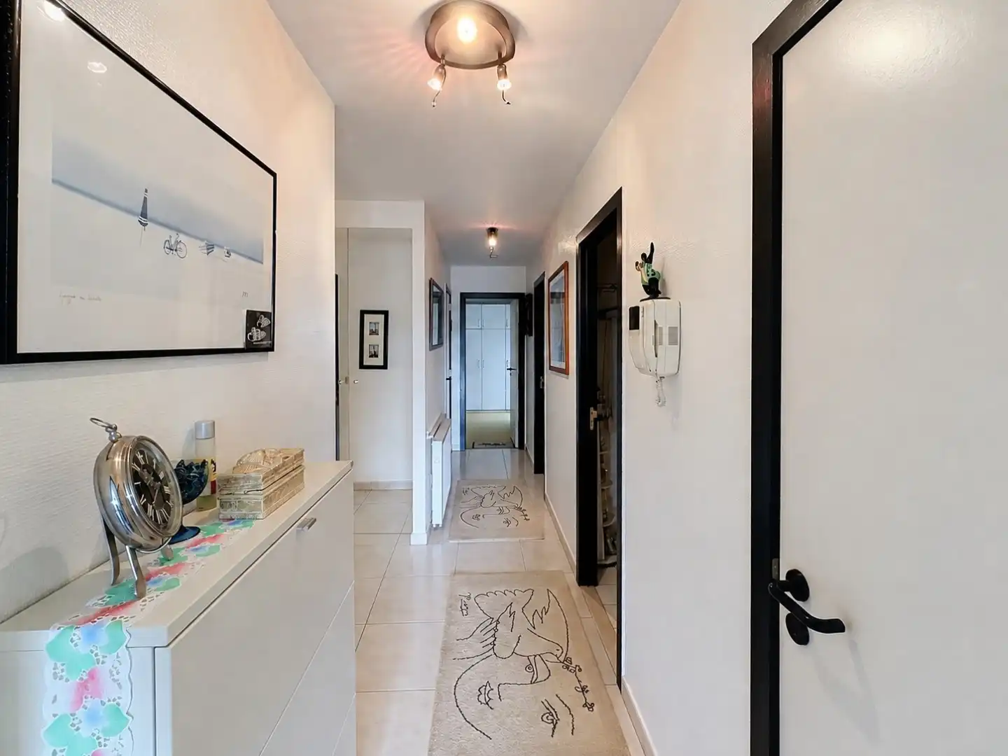 Appartement met twee slaapkamers op toplocatie bij de schildpad van Nieuwpoort foto 8