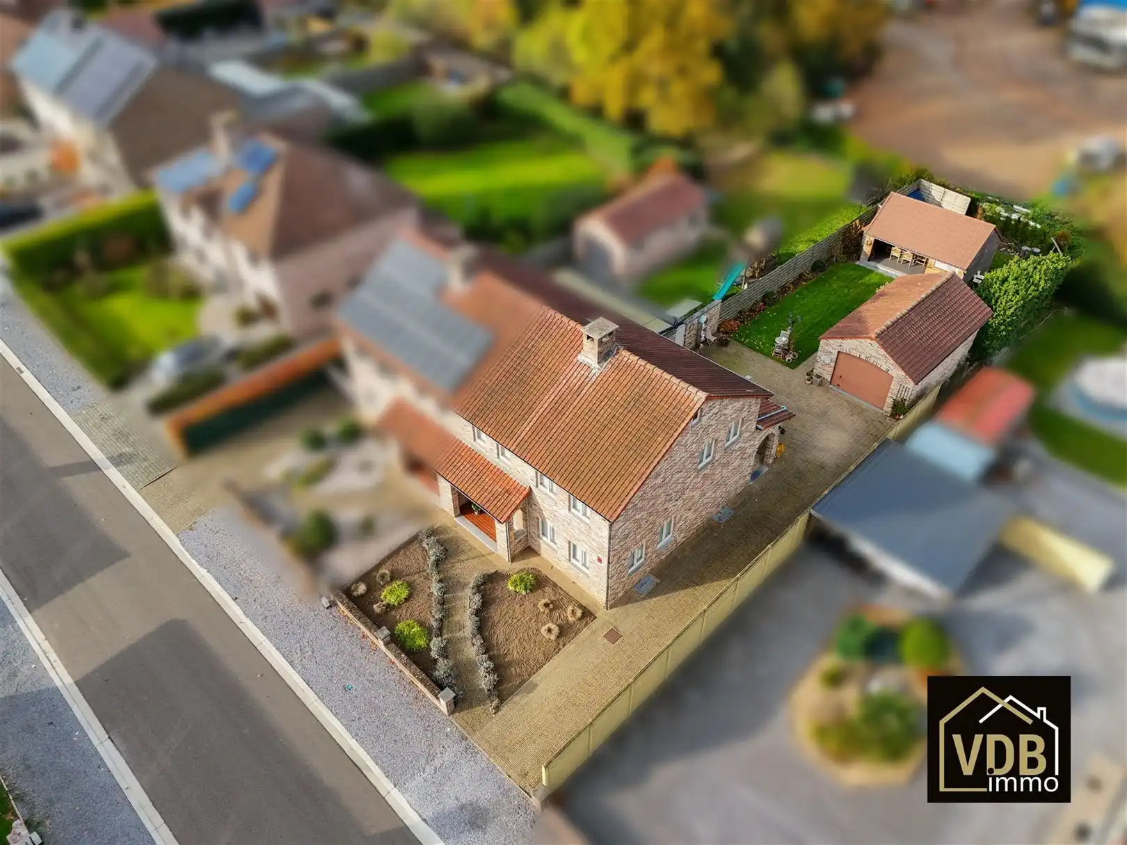 Instapklare halfopen bebouwing met 3 slaapkamers foto 43