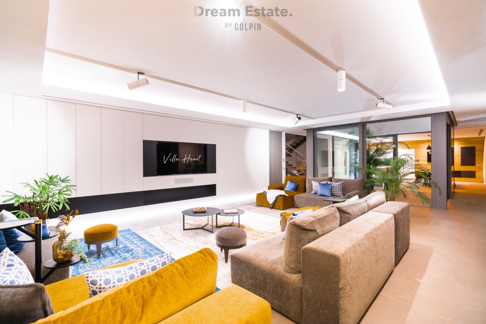 Gloednieuwe moderne eerstelijns golf villa met zeezicht. foto 33