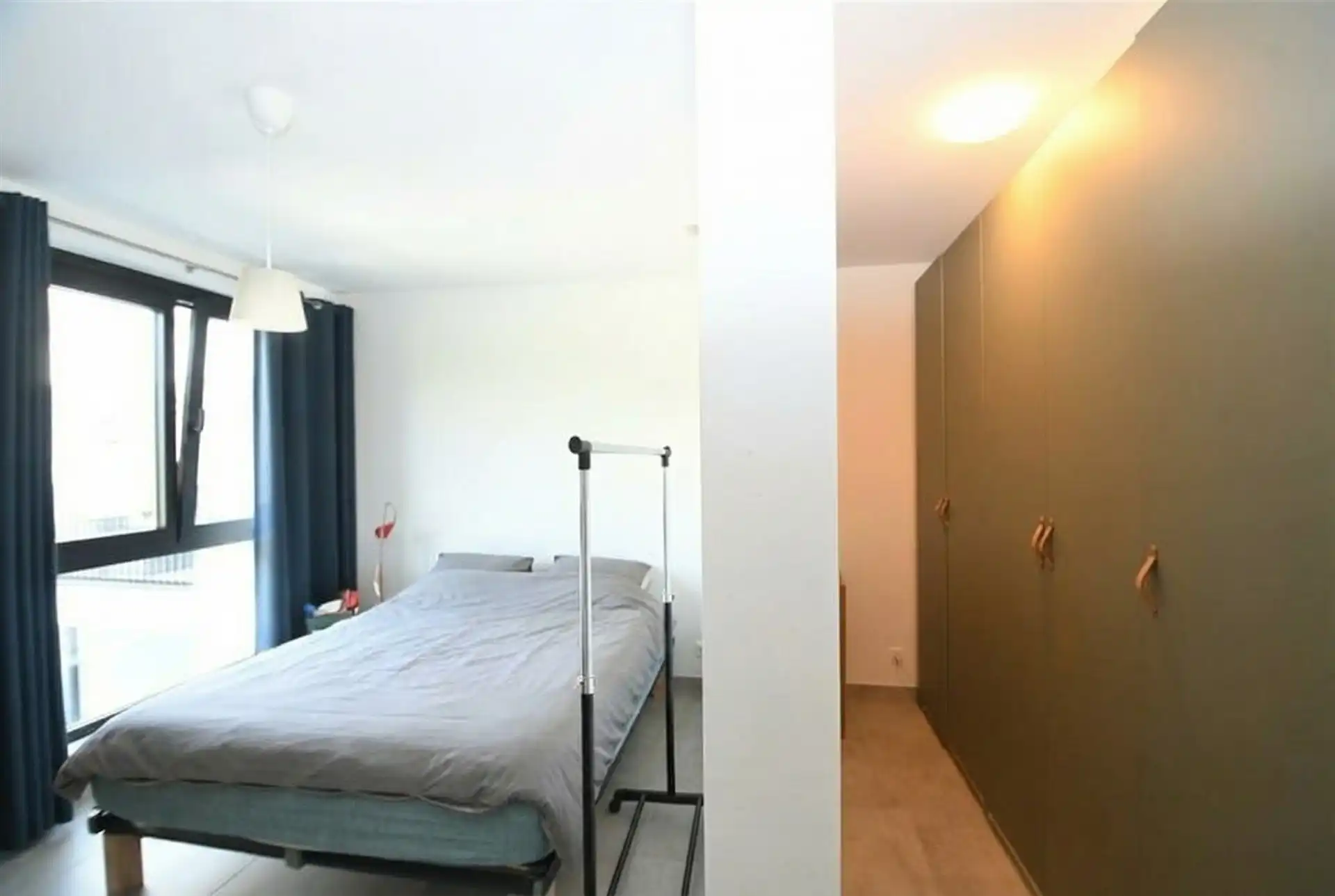 Appartement met 2 kamers en mooi terras nabij centrum foto 7