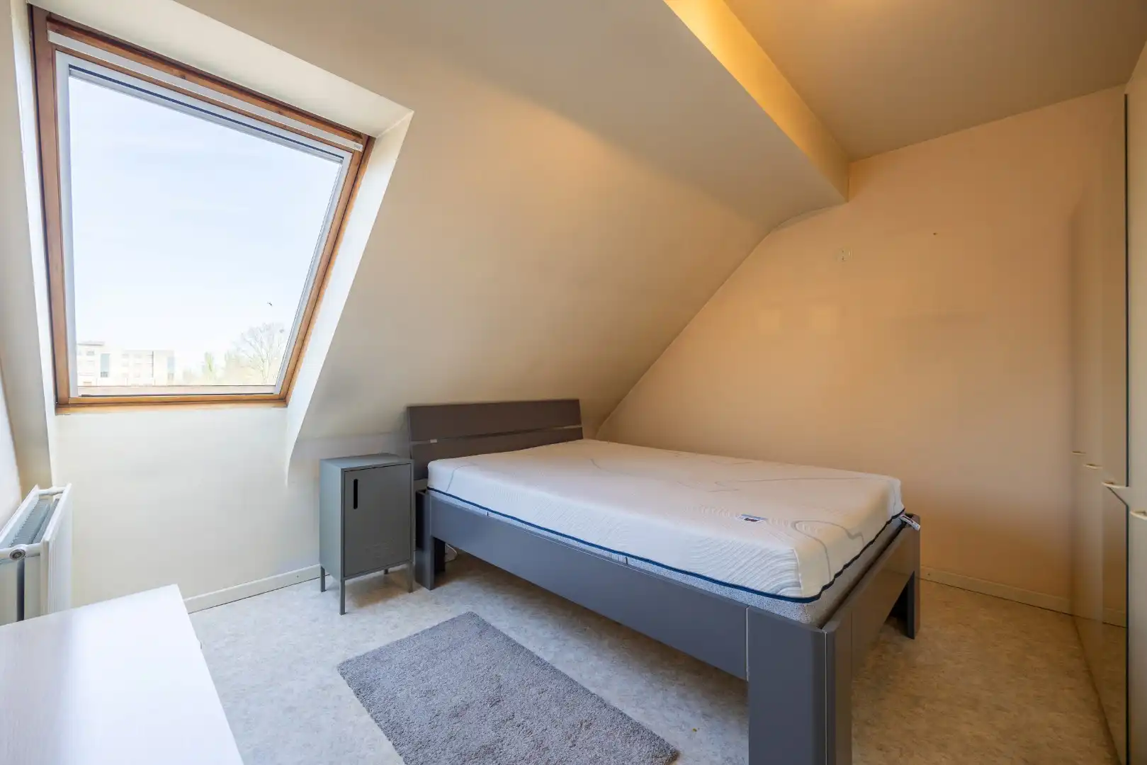 Instapklaar appartement te koop! foto 13