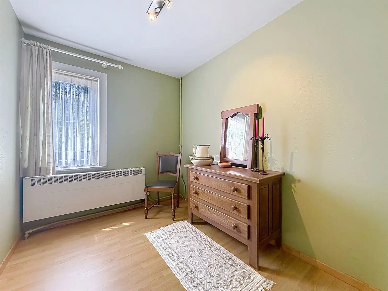 Ruime woning met extra woon- of werkpotentieel  foto 19