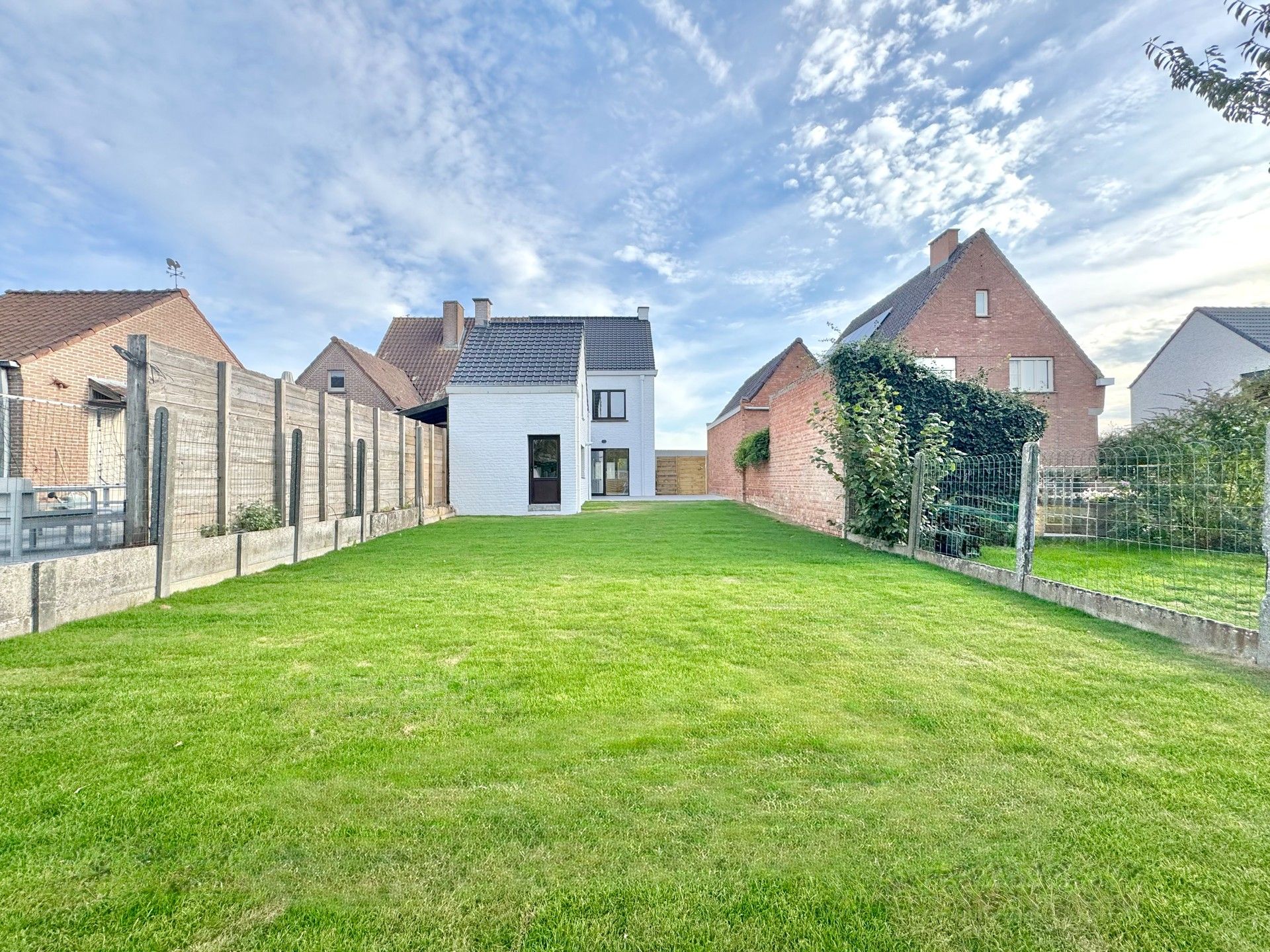 HOB MET 3 KAMERS & TUIN OP 370 m² foto 3