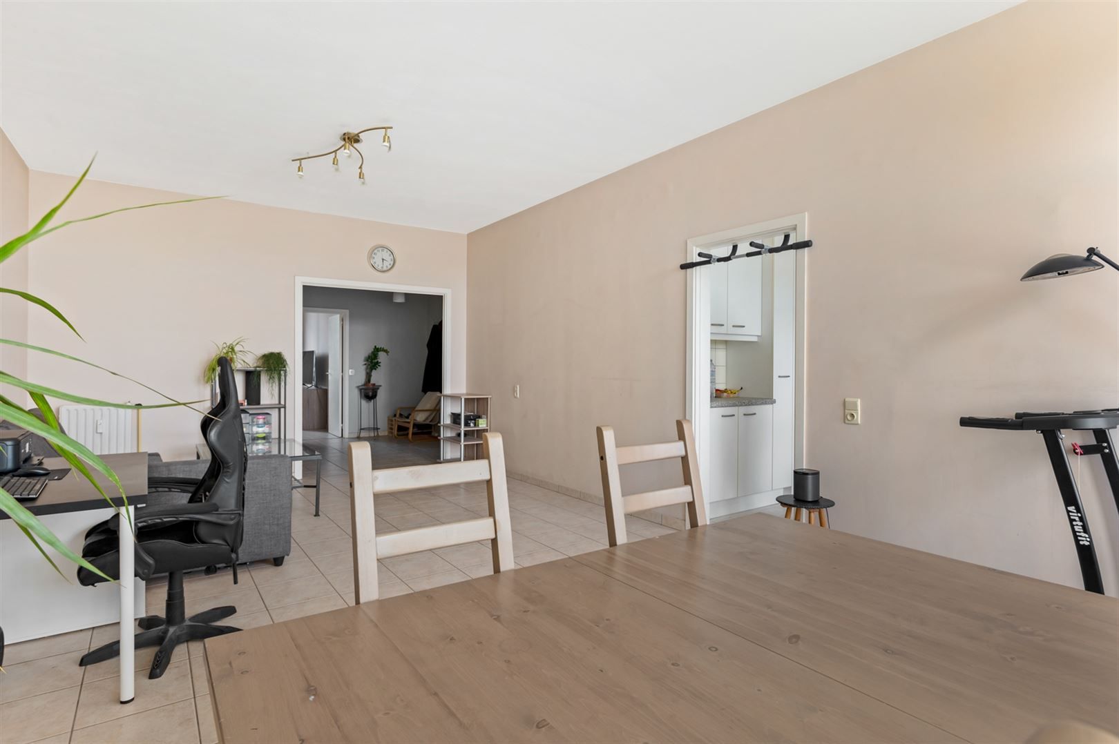 Ruim 1-slaapkamerappartement met zonneterras. foto 5