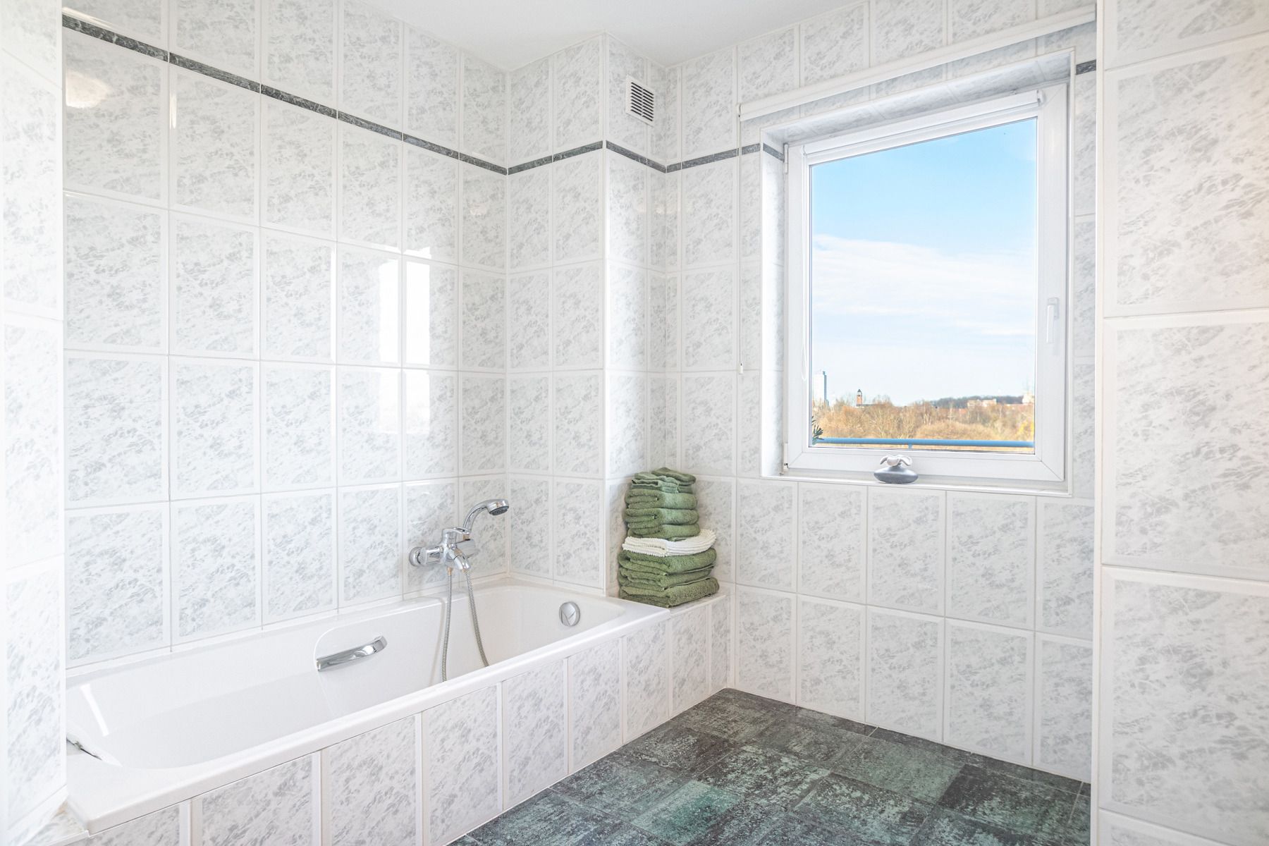 Lichtrijke penthouse met uitzonderlijk uitzicht en 2 garages foto 28