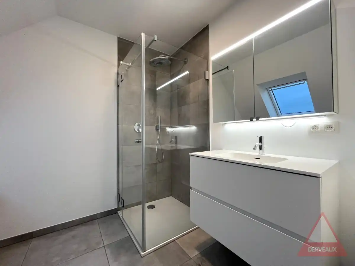 Zonnebeke – Appartement met terras en garage foto 8