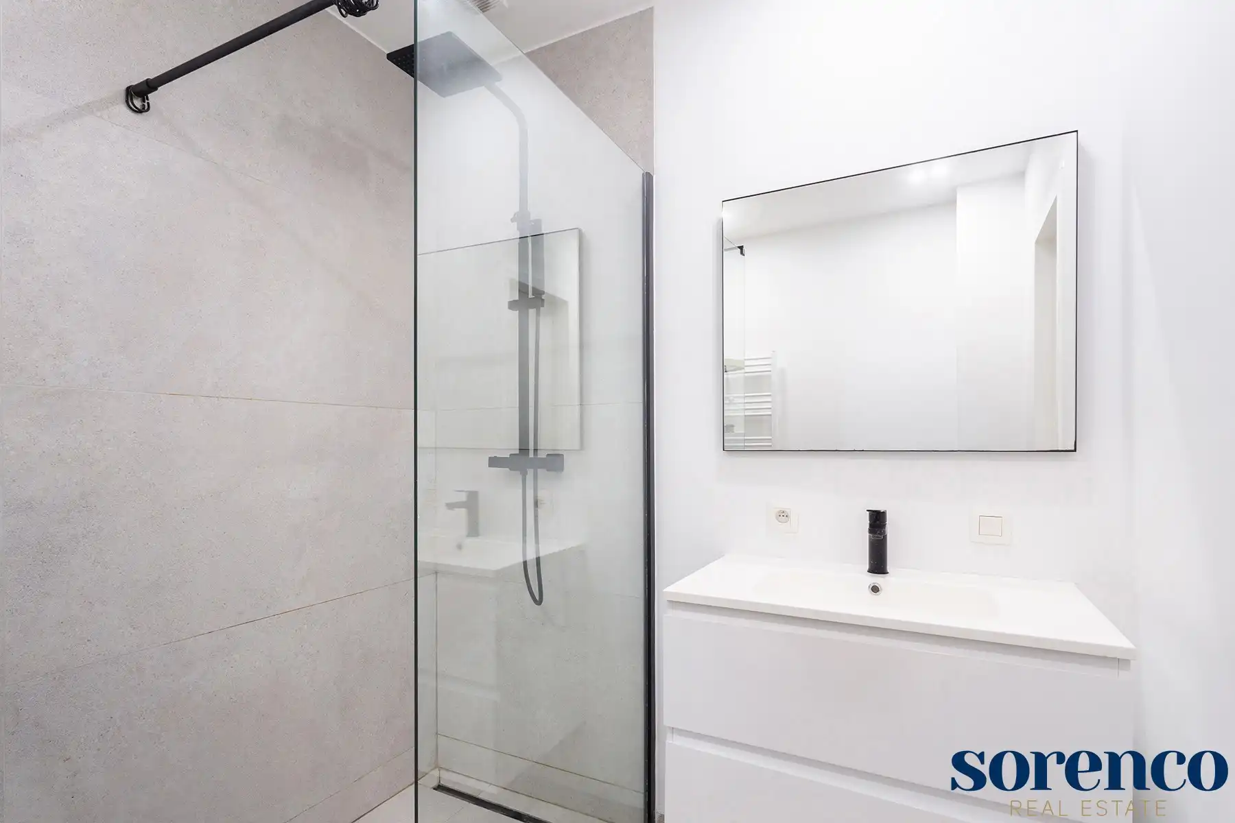 Wilrijk - Recent gerenov. 2 slpk gelijkvloers app. met tuin  foto 12