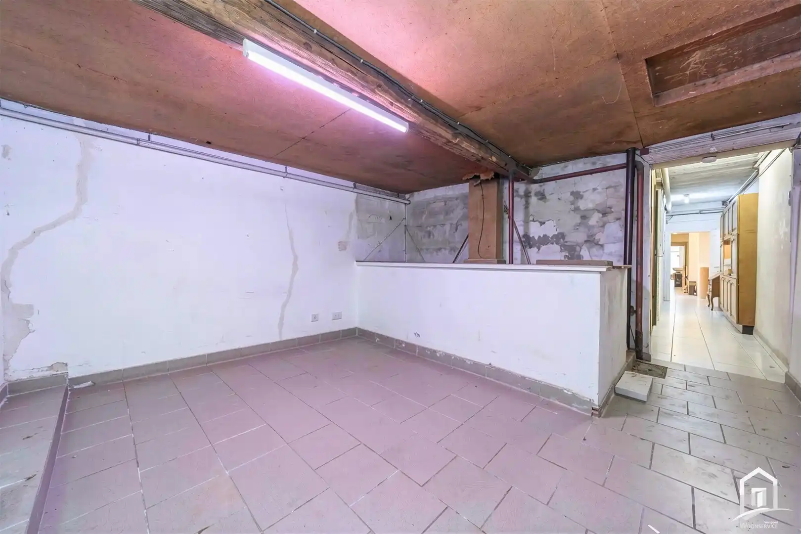 Multifunctionele woning met ruime garage foto 21