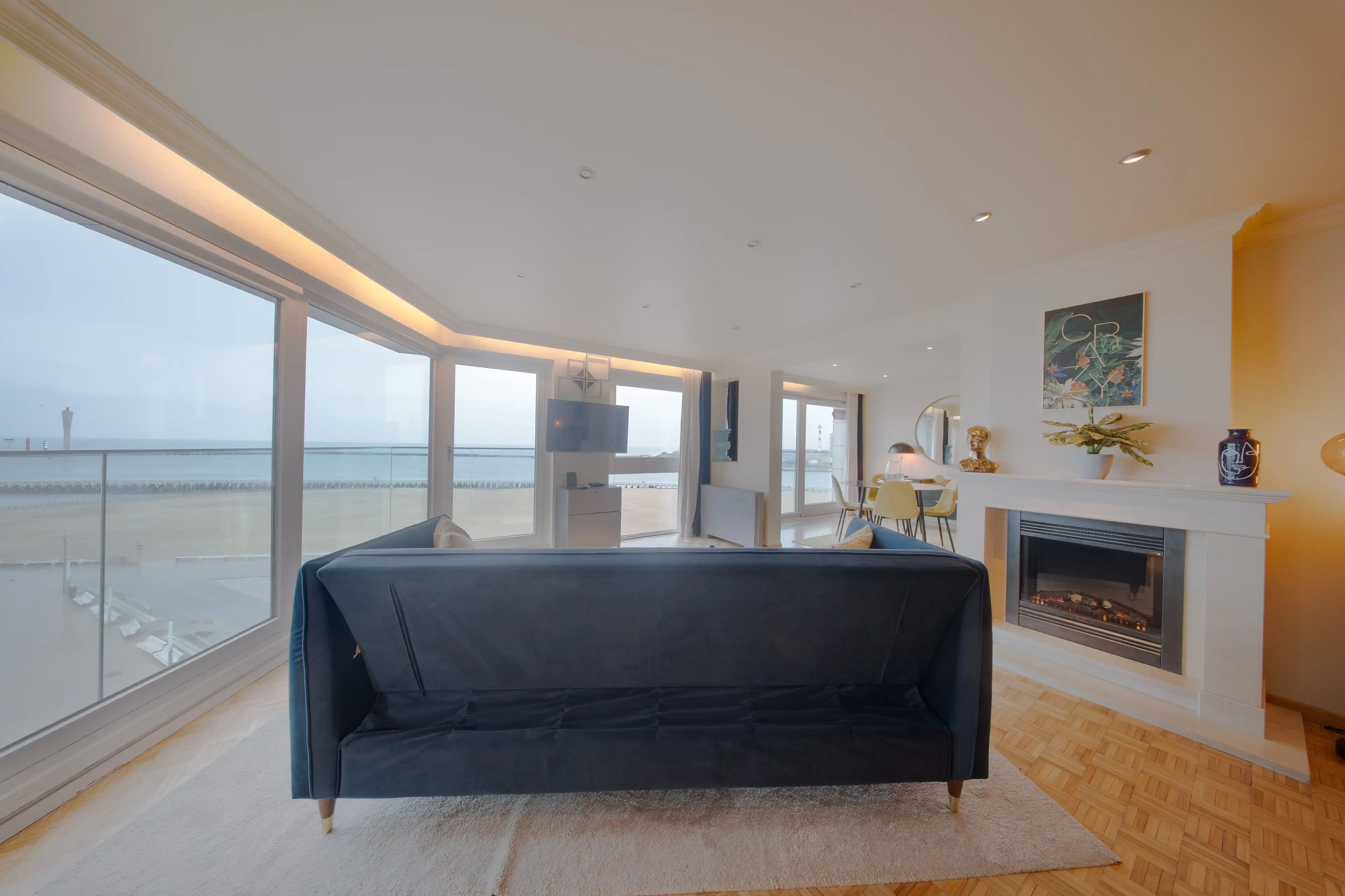 *Uitzonderlijk aanbod: 2 studio's momenteel ingericht als 1 HOEKAPPARTEMENT met ongezien ZEEZICHT te Oostende!* foto 5