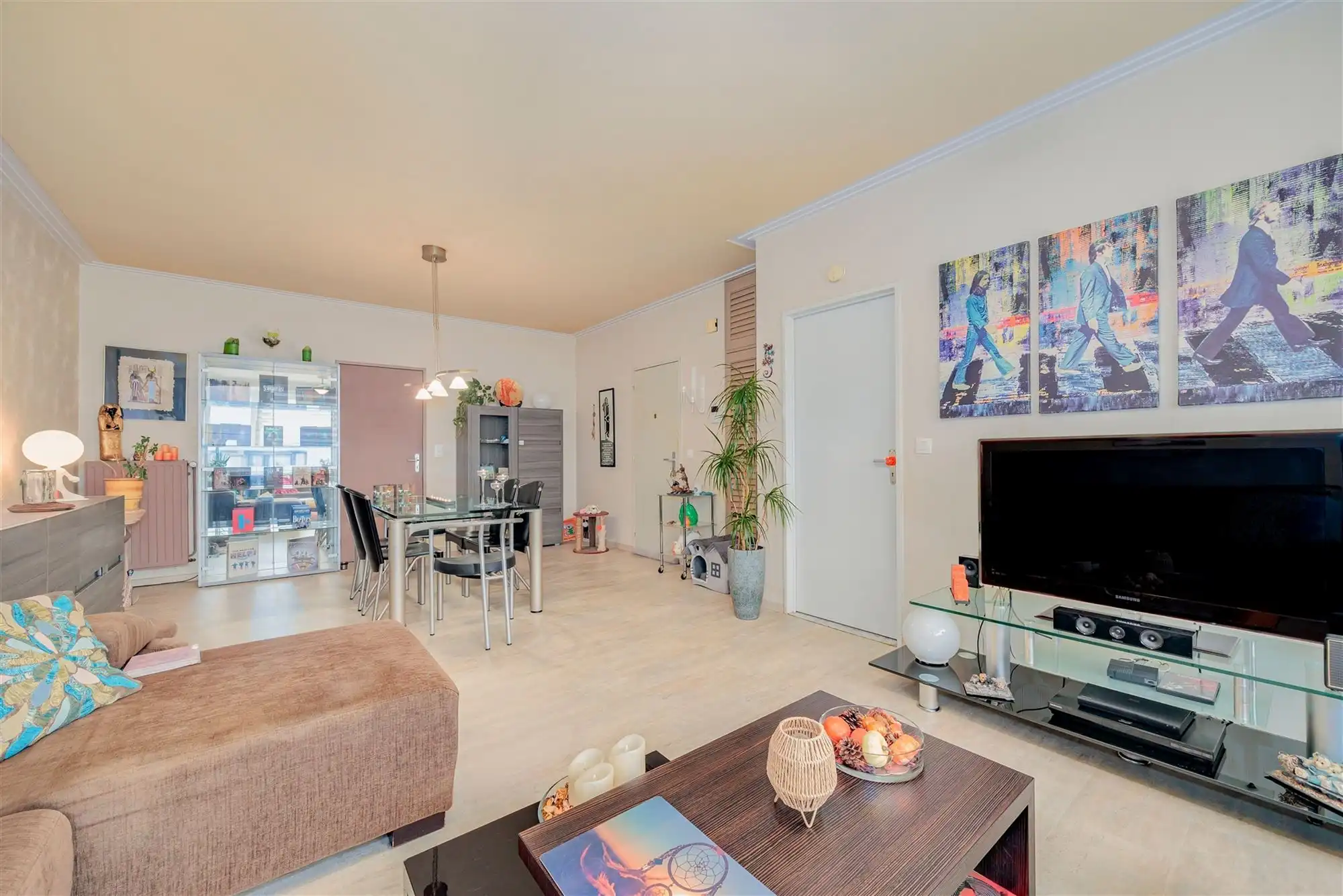 Instapklaar appartement met 2 slaapkamers in Merksem foto 5