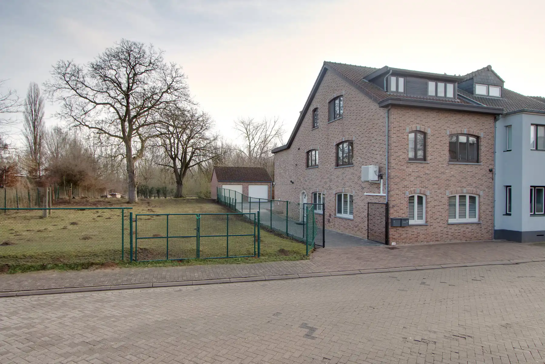 DUPLEX APP - 3 tot 4 SLK - TERRAS - GARAGEBOX - INSTAPKLAAR foto 2