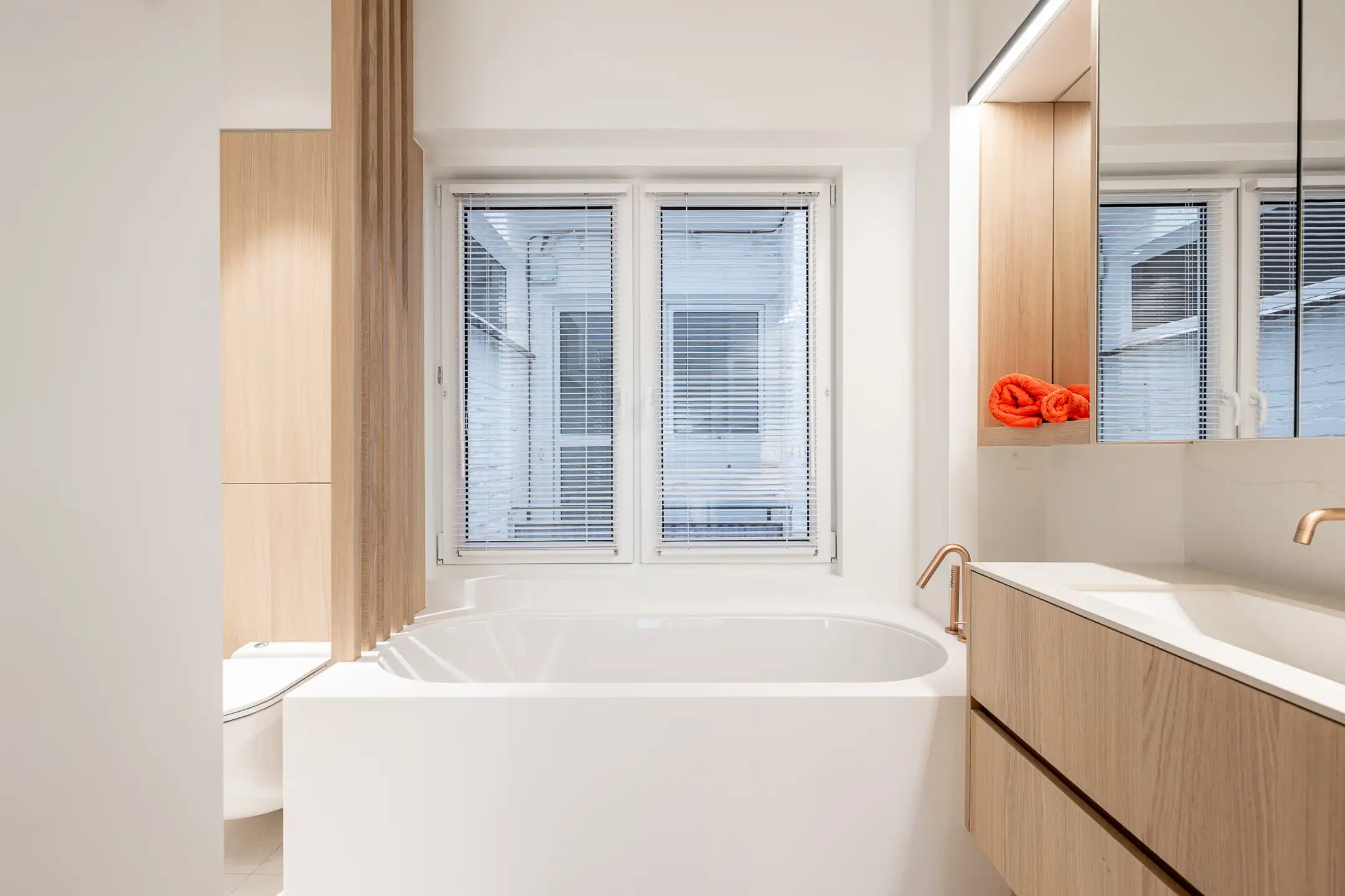 Elegant gerenoveerd appartement met open zicht in het Zoute foto 24