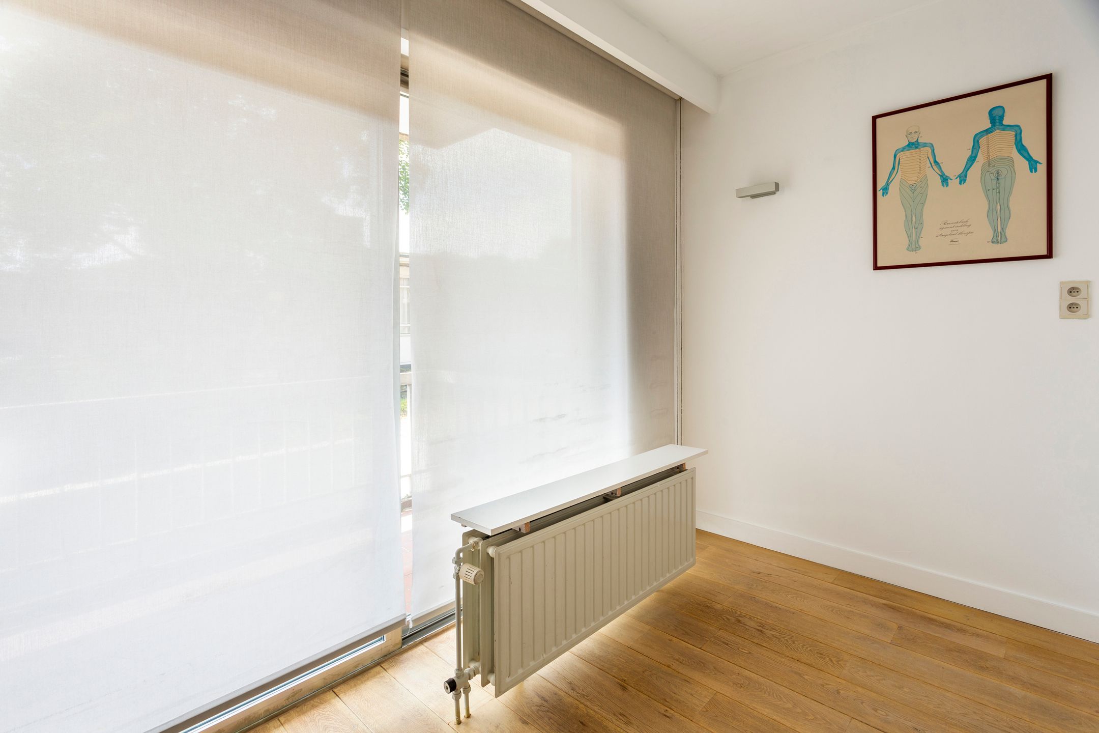 licht appartement van ca 153 m² met 2 terrassen en garage foto 8