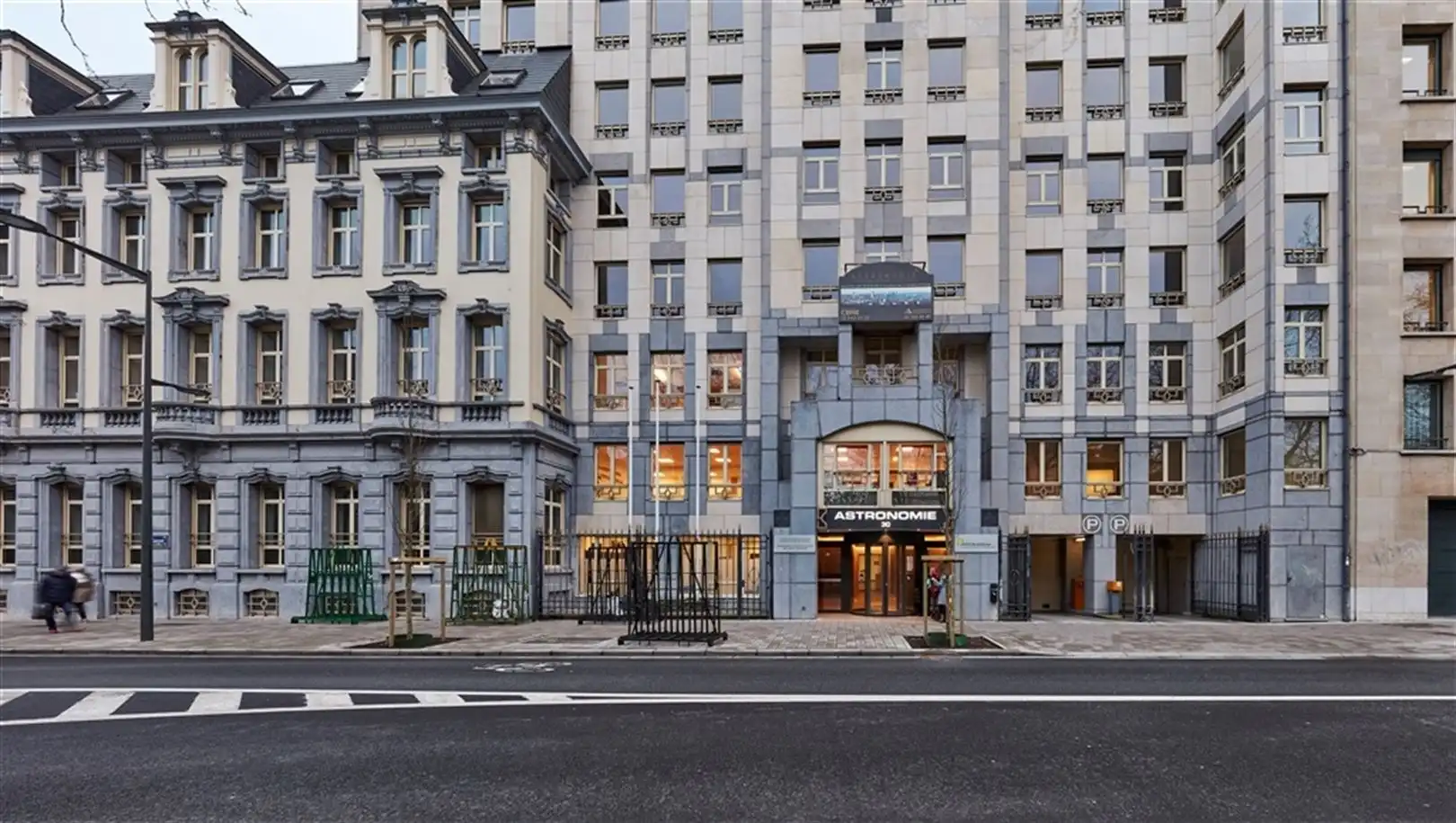 ASTRONOMIE 28-30: vanaf 435m² foto 2