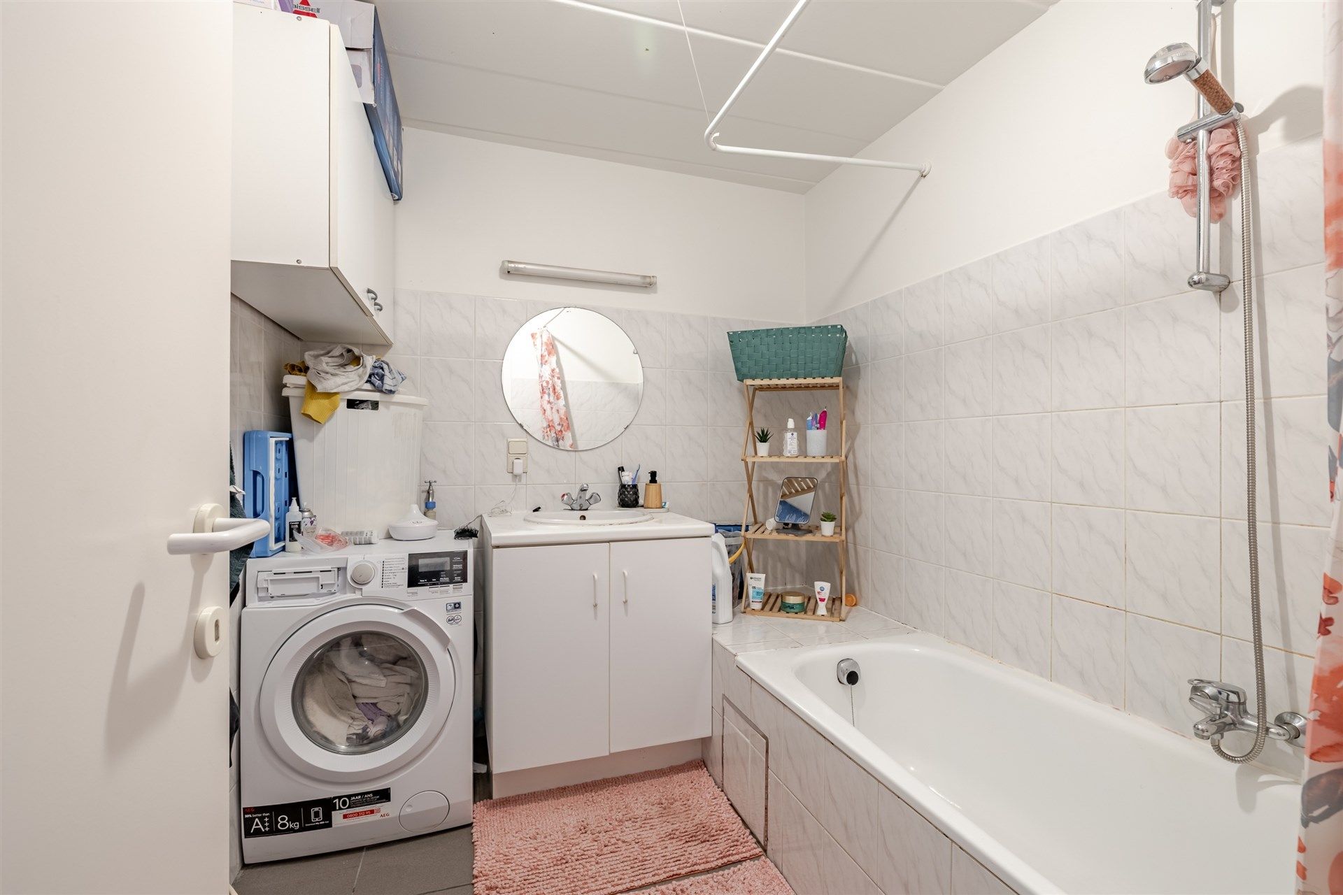 Opbrengsteigendom bestaande uit 6 ruime appartementen + 7 ondergrondse autostaanplaatsen foto 15