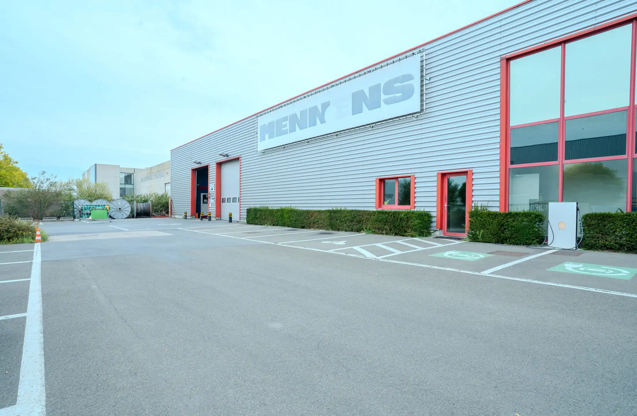 Strategisch gelegen gebouw te huur in de Haven van Antwerpen foto 14