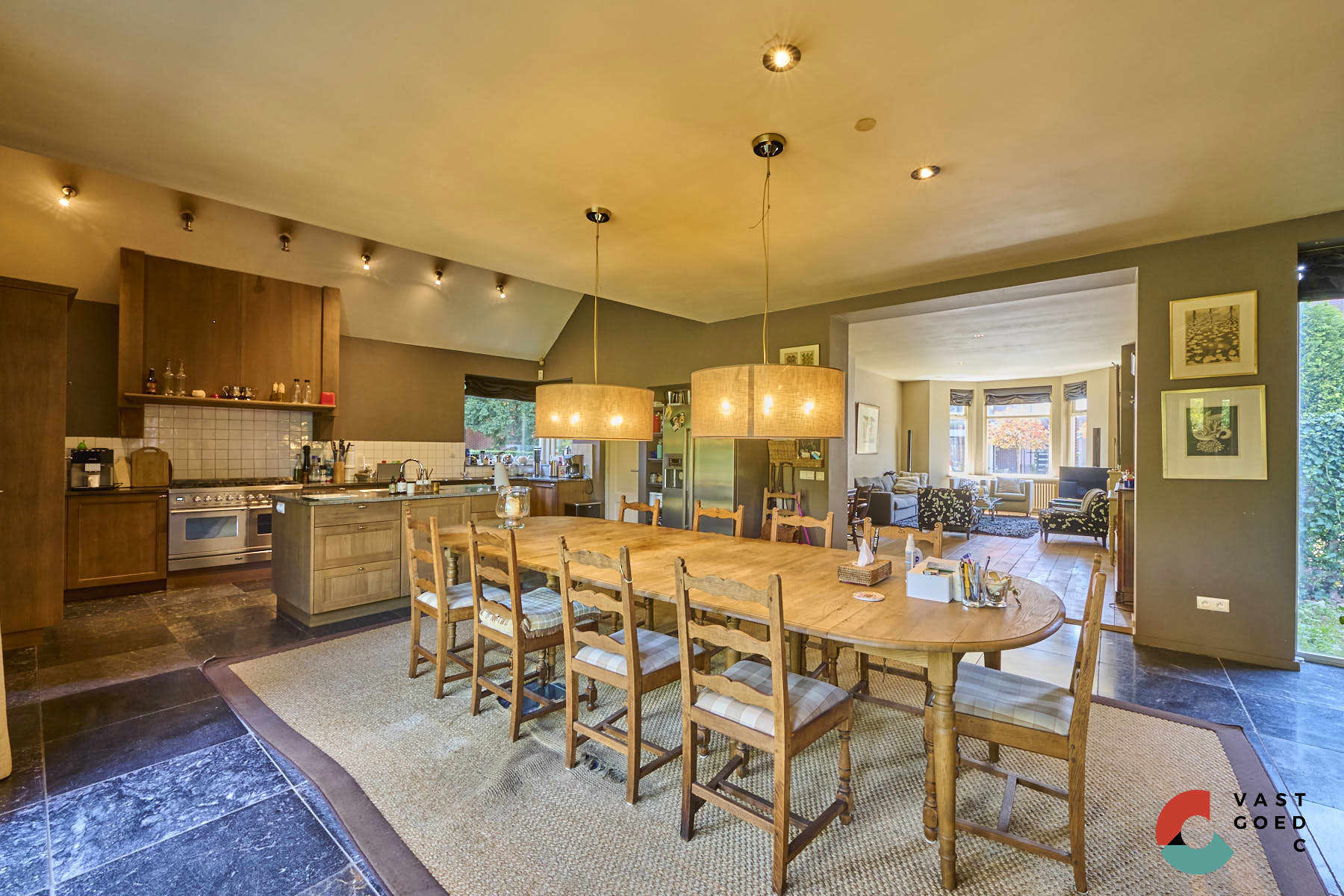 Uniek herenhuis met tuin in het centrum foto 5