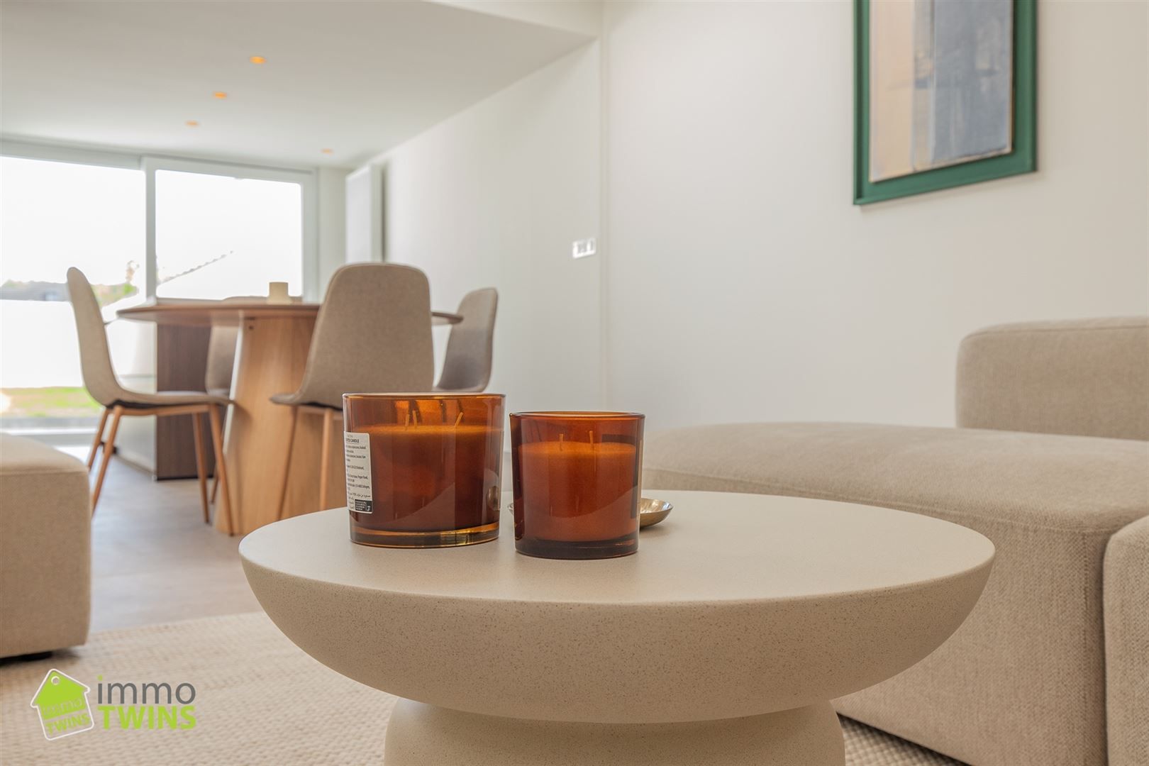 Totaal gerenoveerde, instapklare woning in hartje Beveren foto 5