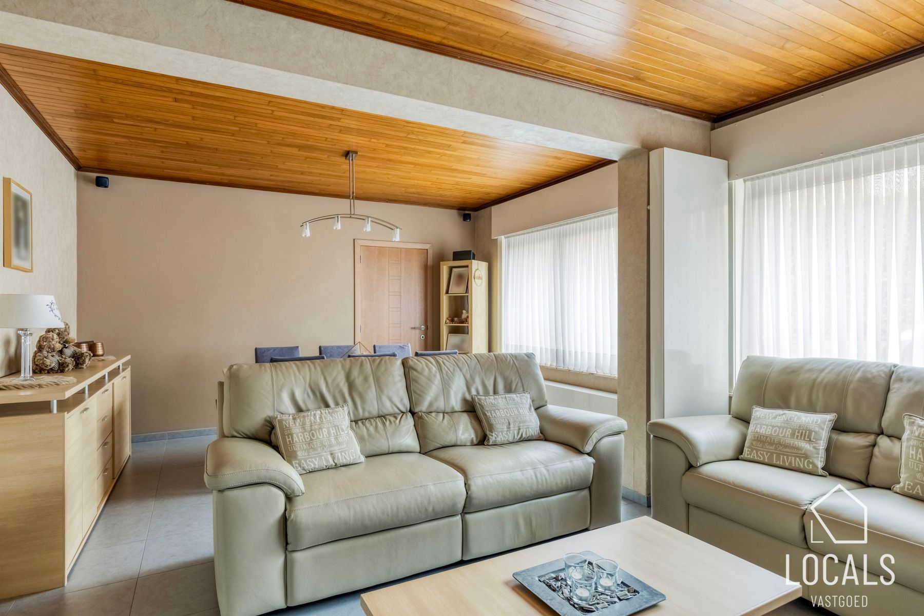 Instapklare woning met 3 slaapkamers, tuin & garage foto 6