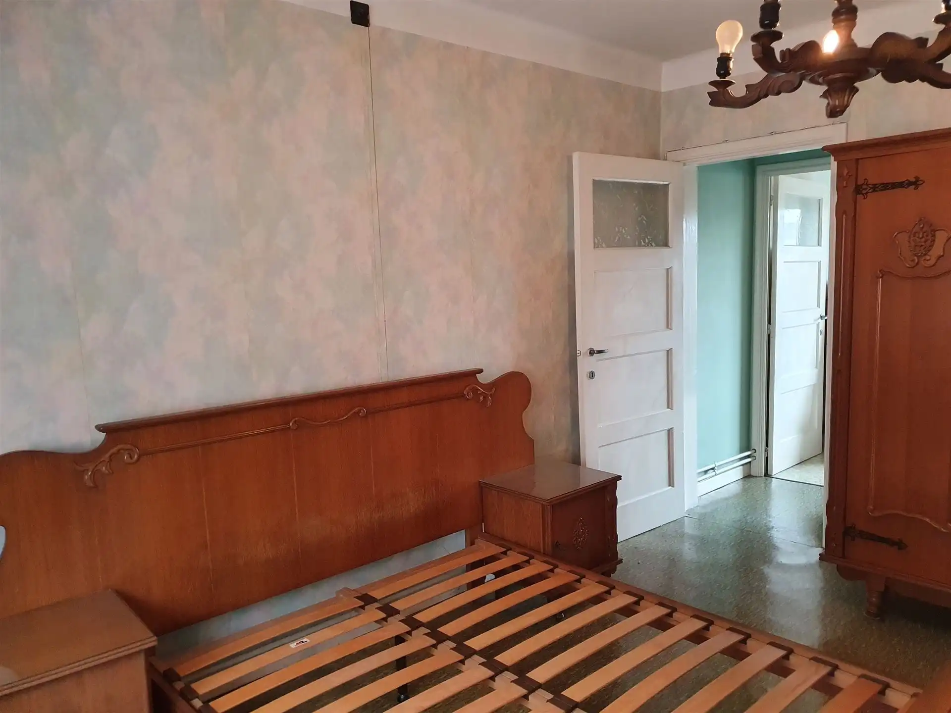 Te renoveren stadswoning met garage in Diest. foto 14