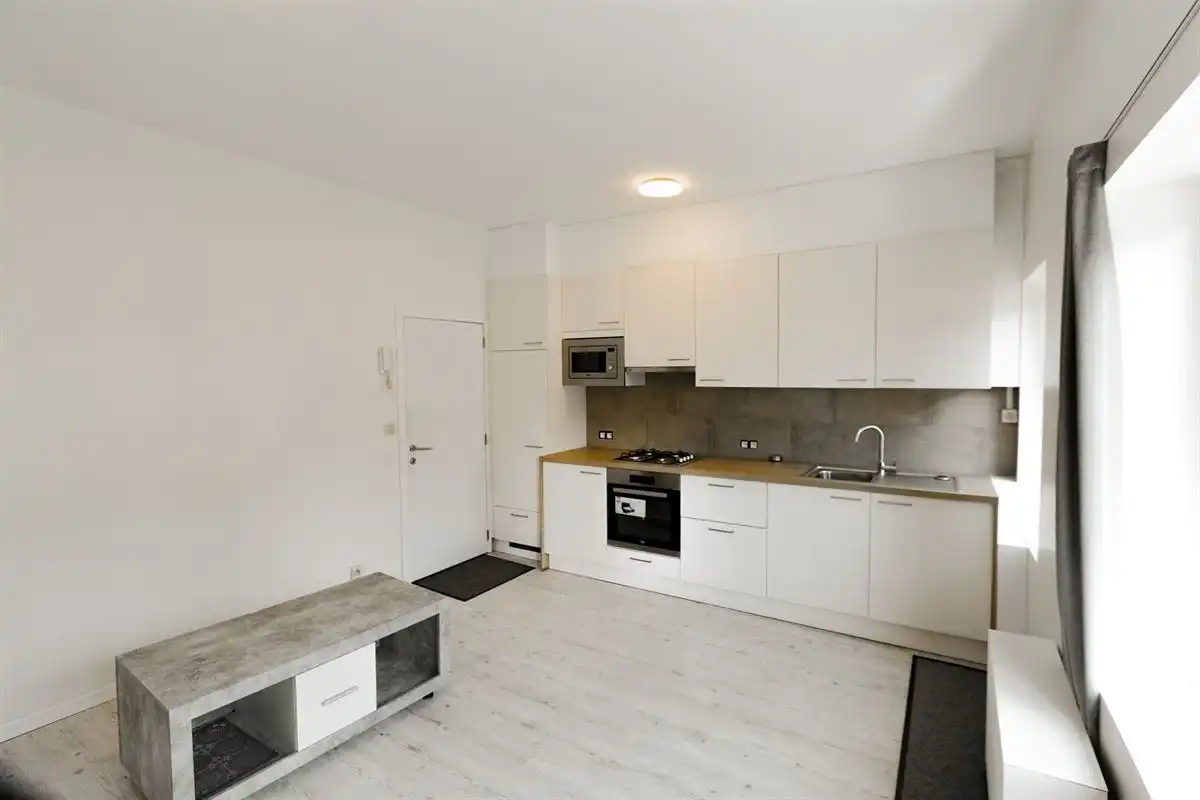 OPTIE/RESERVATIE! Instapklaar appartement op toplocatie nabij de haven van Blankenberge foto 2