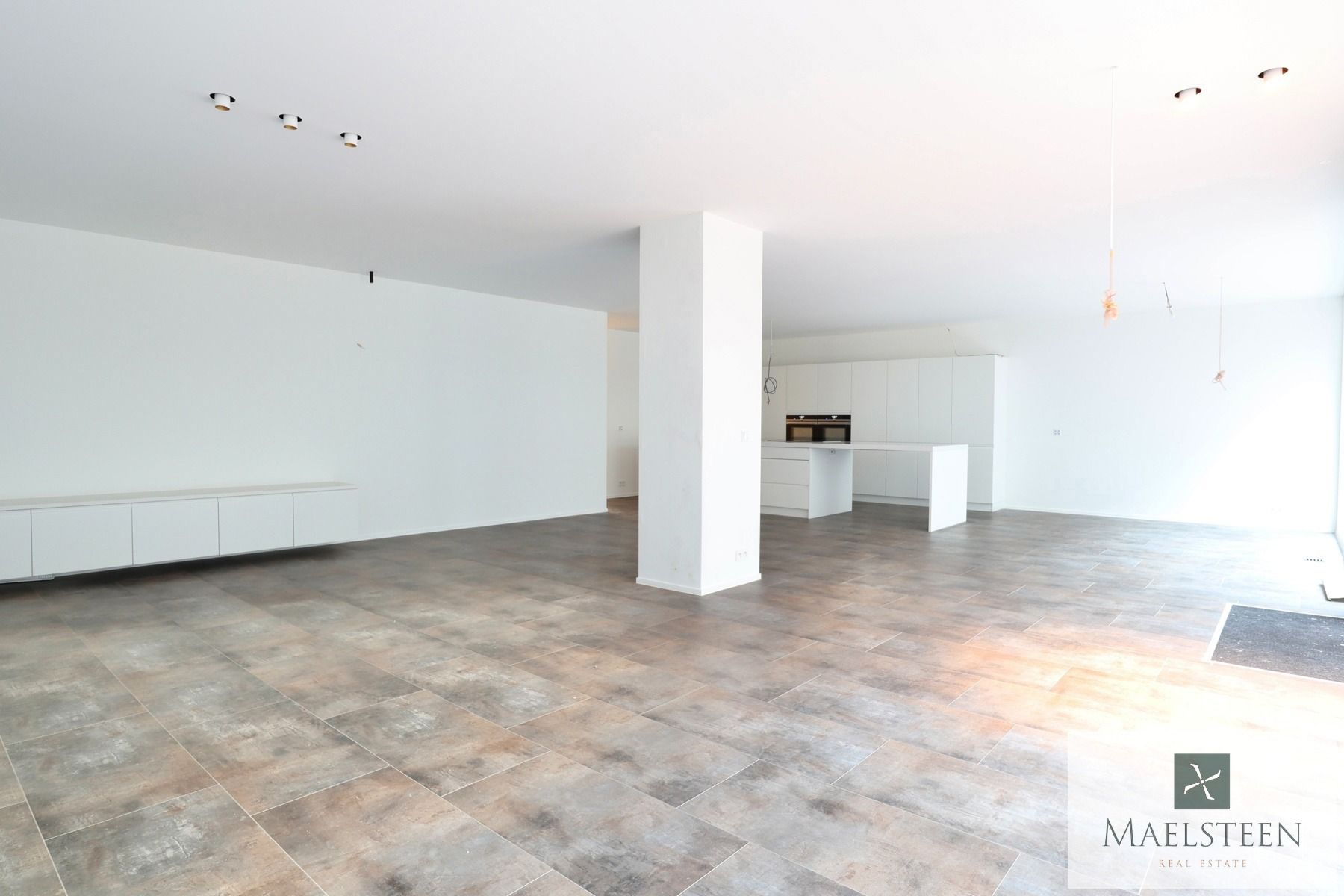 Gerenoveerd gelijkvloers appartement van 194 m² Knokke-Heist foto 1