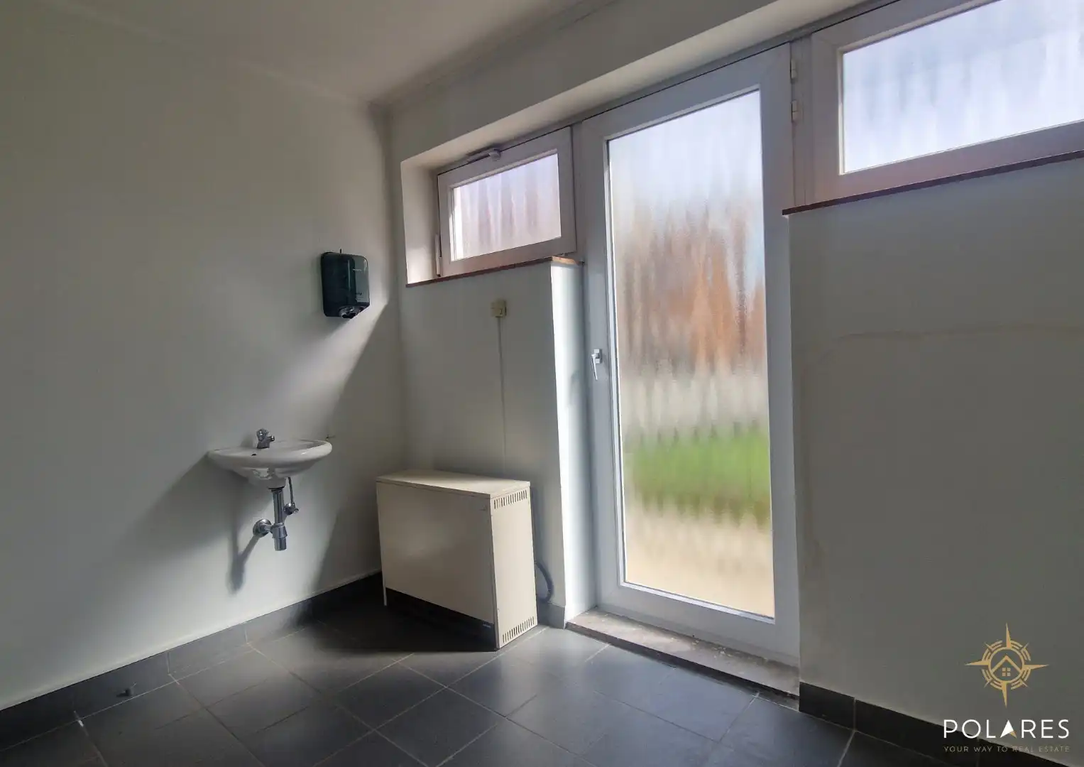 Instapklare kantoorruimte in het centrum van Duisburg! foto 6