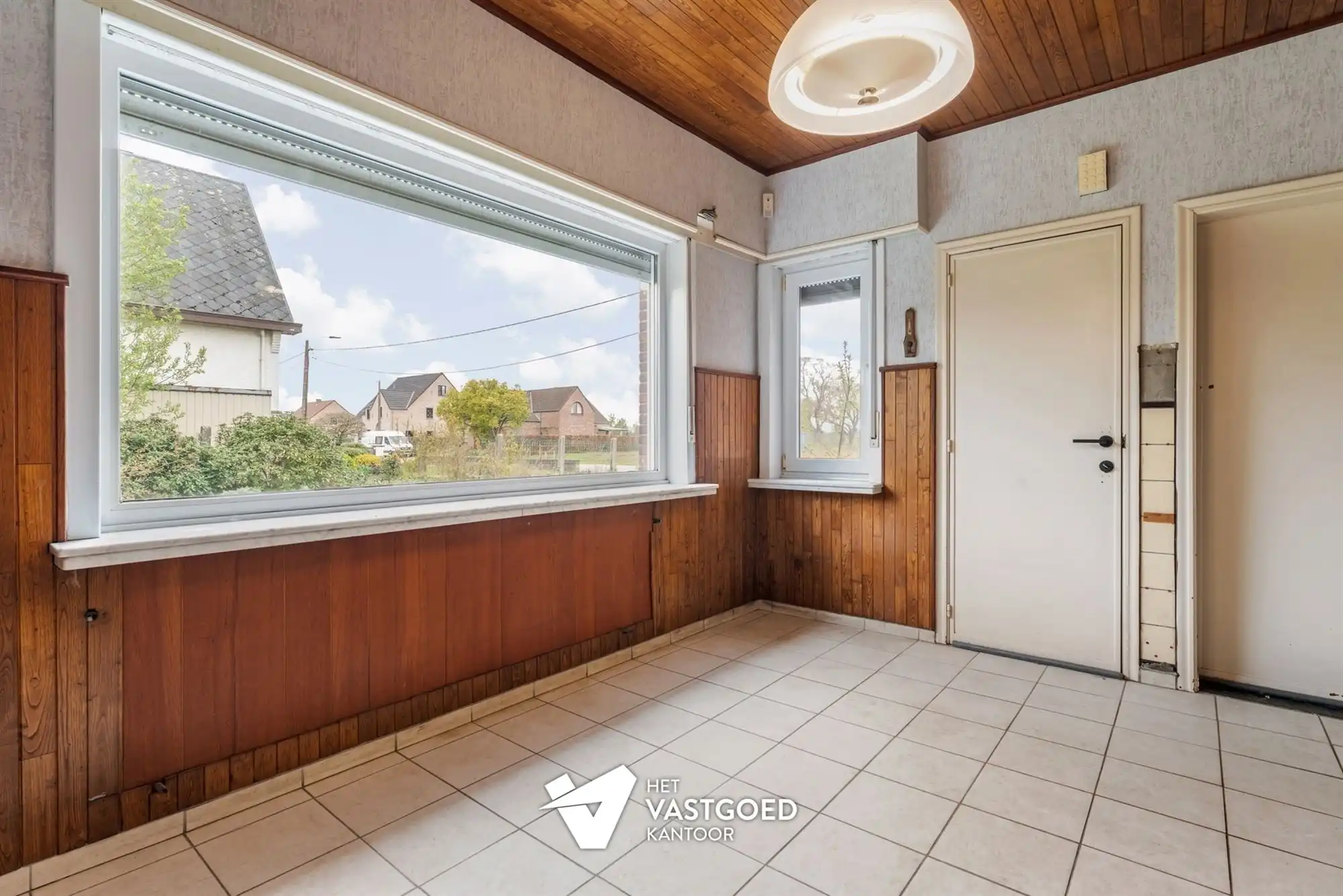 WONING MET POTENTIEEL (154M²) MET 3 SLAAPKAMERS EN PRACHTIGE TUIN TE MEERHOUT foto 9