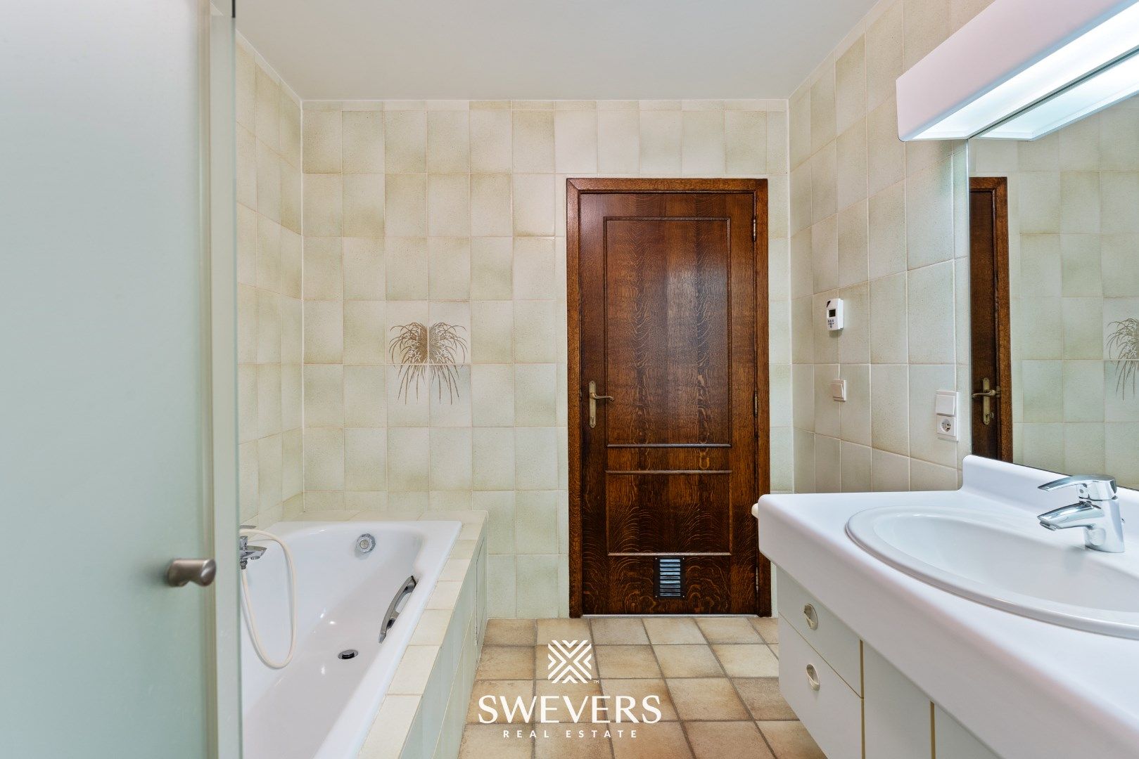 Comfort & ruimte in deze charmante woning te Wellen foto 12