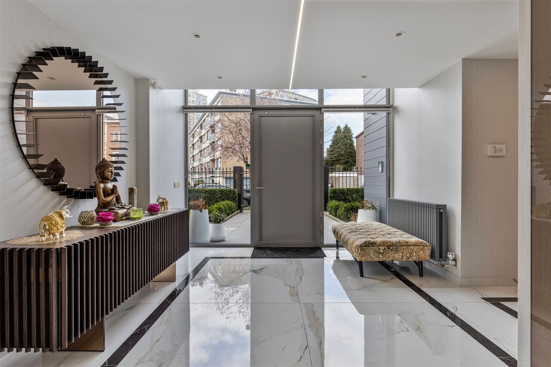 Moderne luxevilla op 1.172m² foto 3