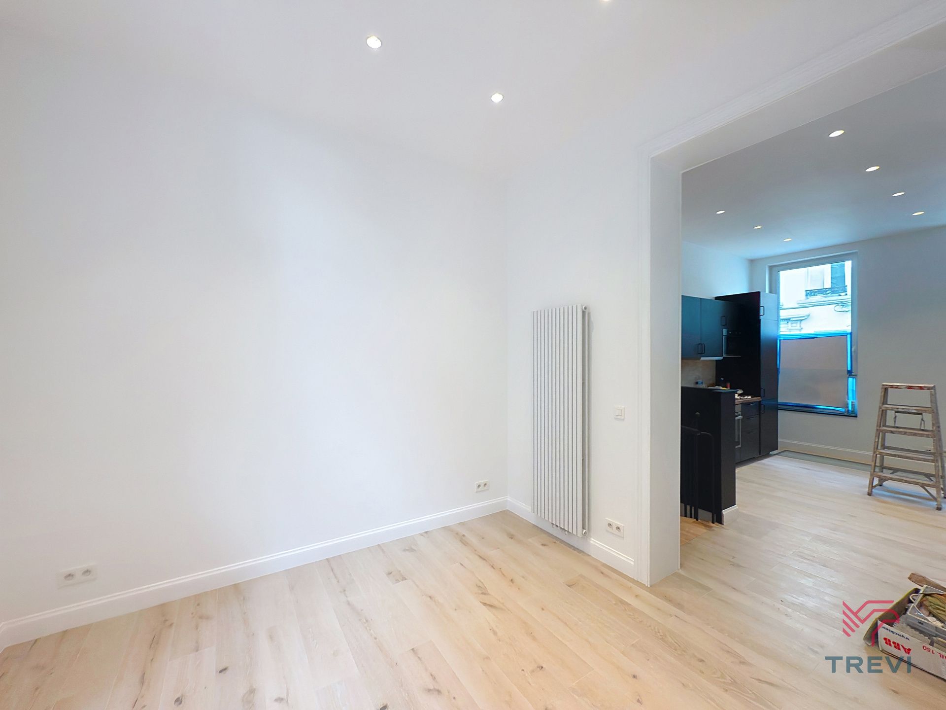 Gerenoveerd 2 slaapkamer appartement voor 1e bewoning! foto 4