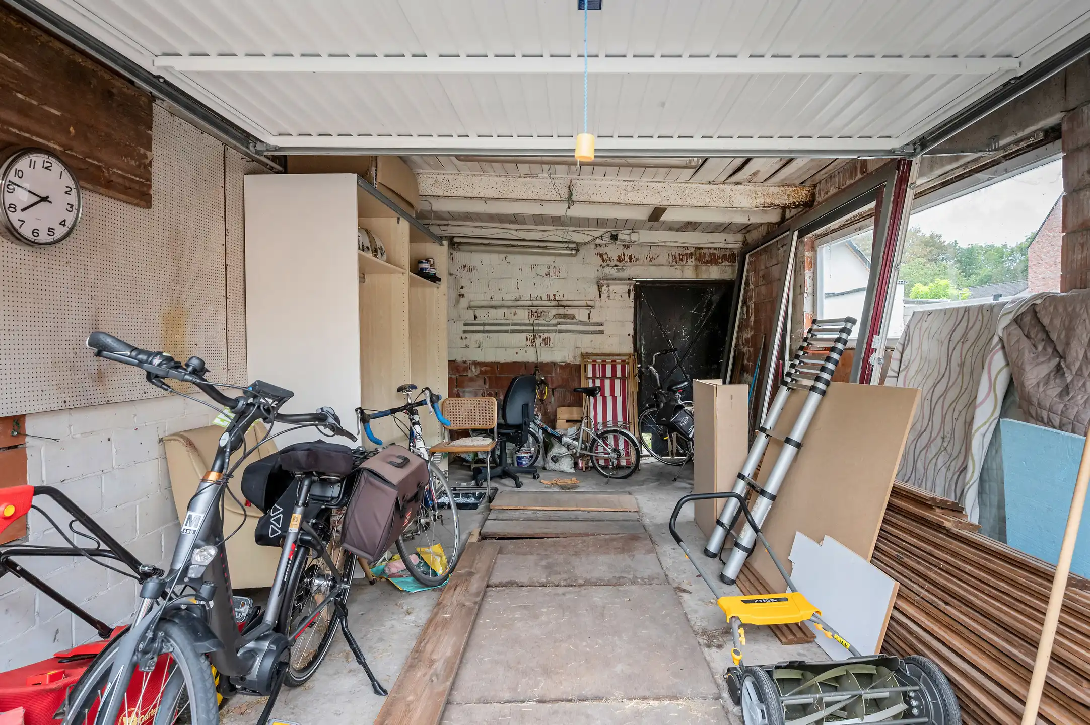 Gerenoveerde gezinswoning met 3 slaapkamers en garage nabij centrum en Kalmthoutse Heide foto 34