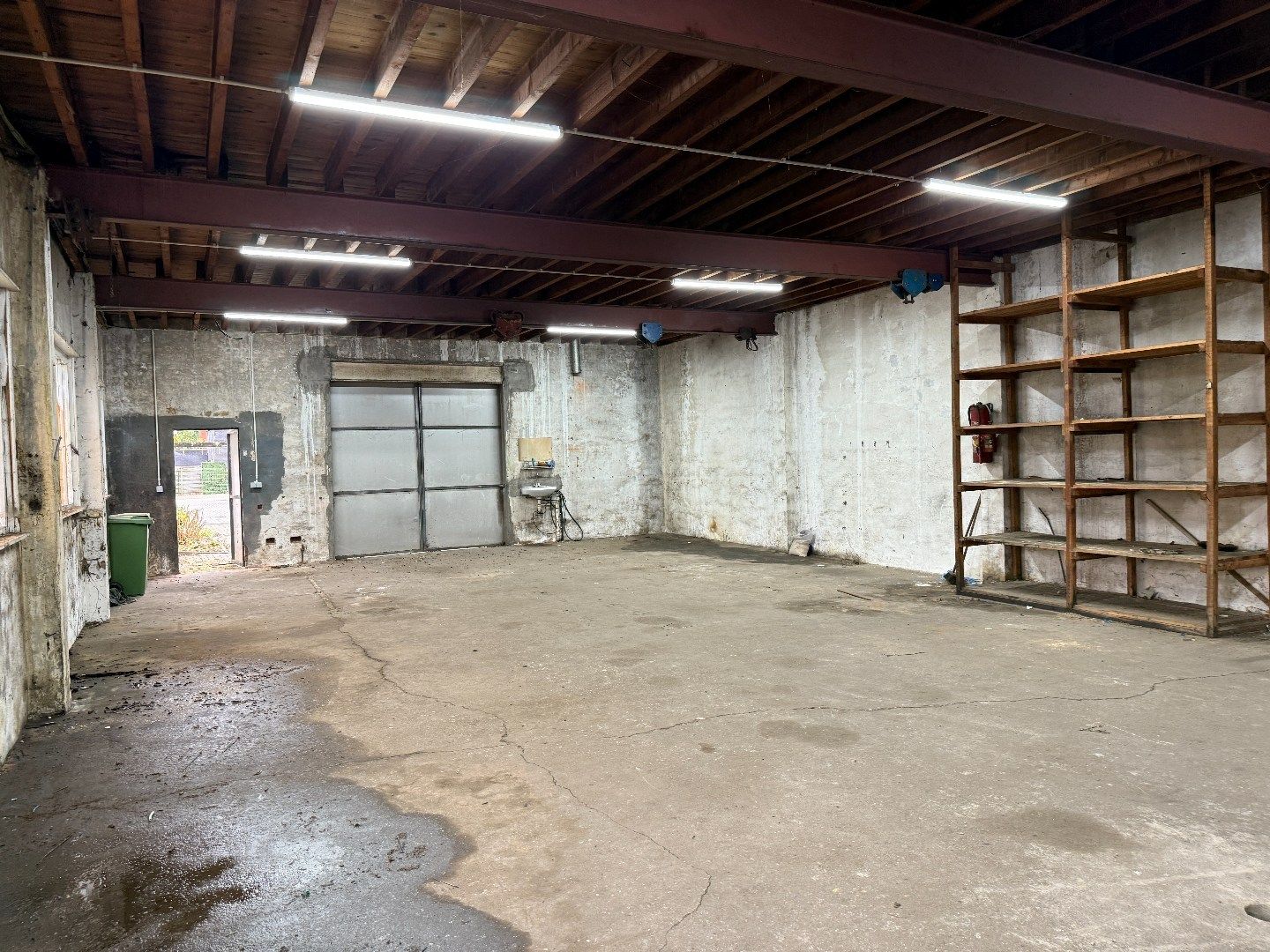 Magazijn - stockageruimte foto 5