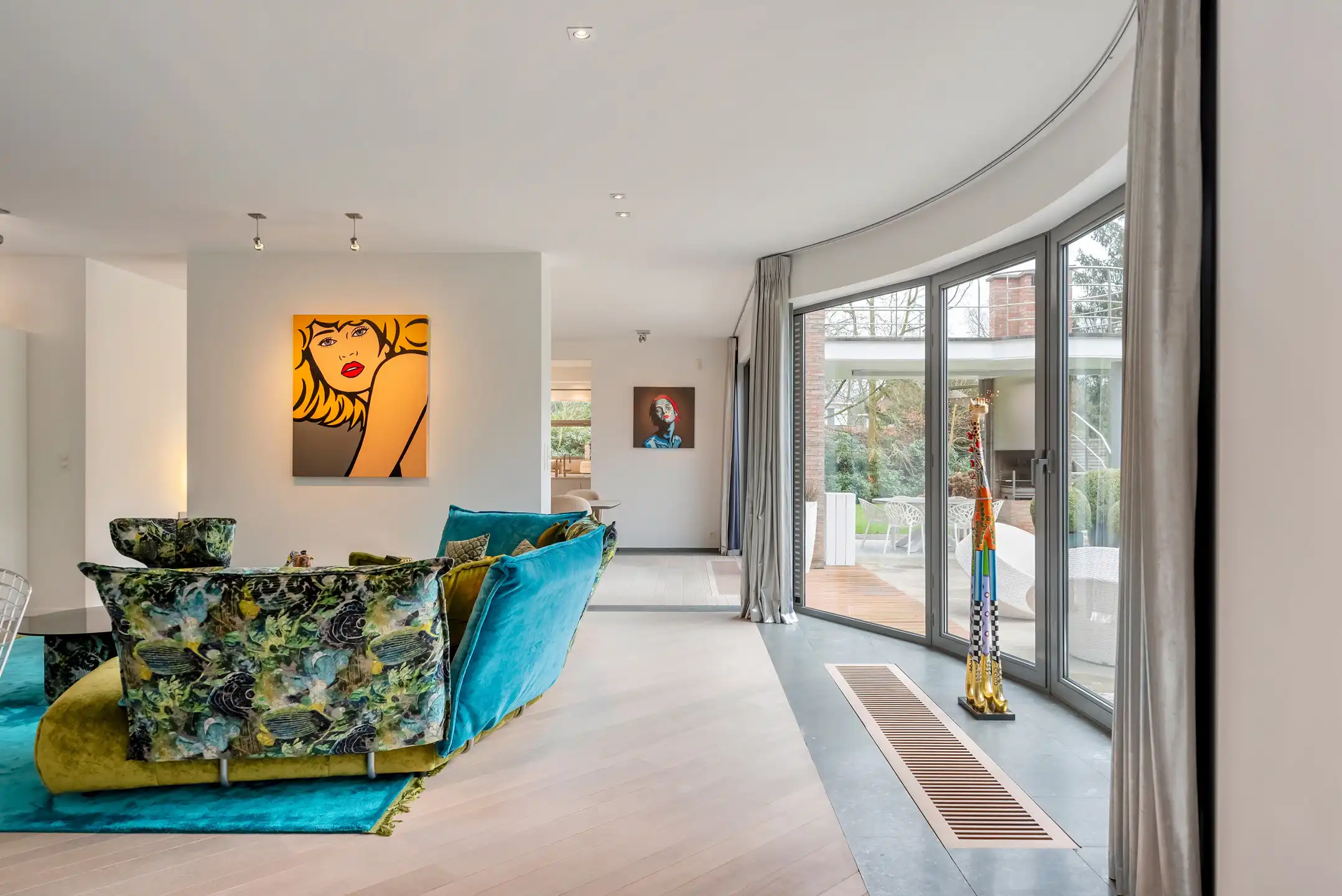 VILLA MET APARTE PRAKTIJK OF APART KANTOOR AAN HUIS (vrij beroep mogelijk!)  foto 7