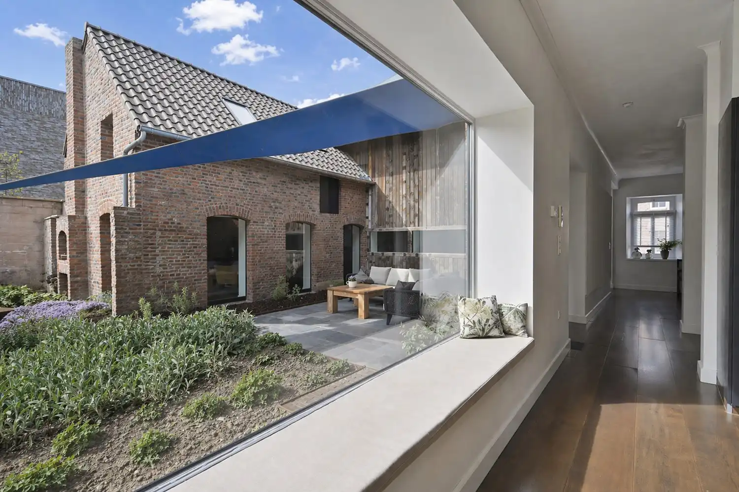 Prachtig gerenoveerde hoeve uniek gelegen in het glooiende landschap van Grote-Spouwen foto 11