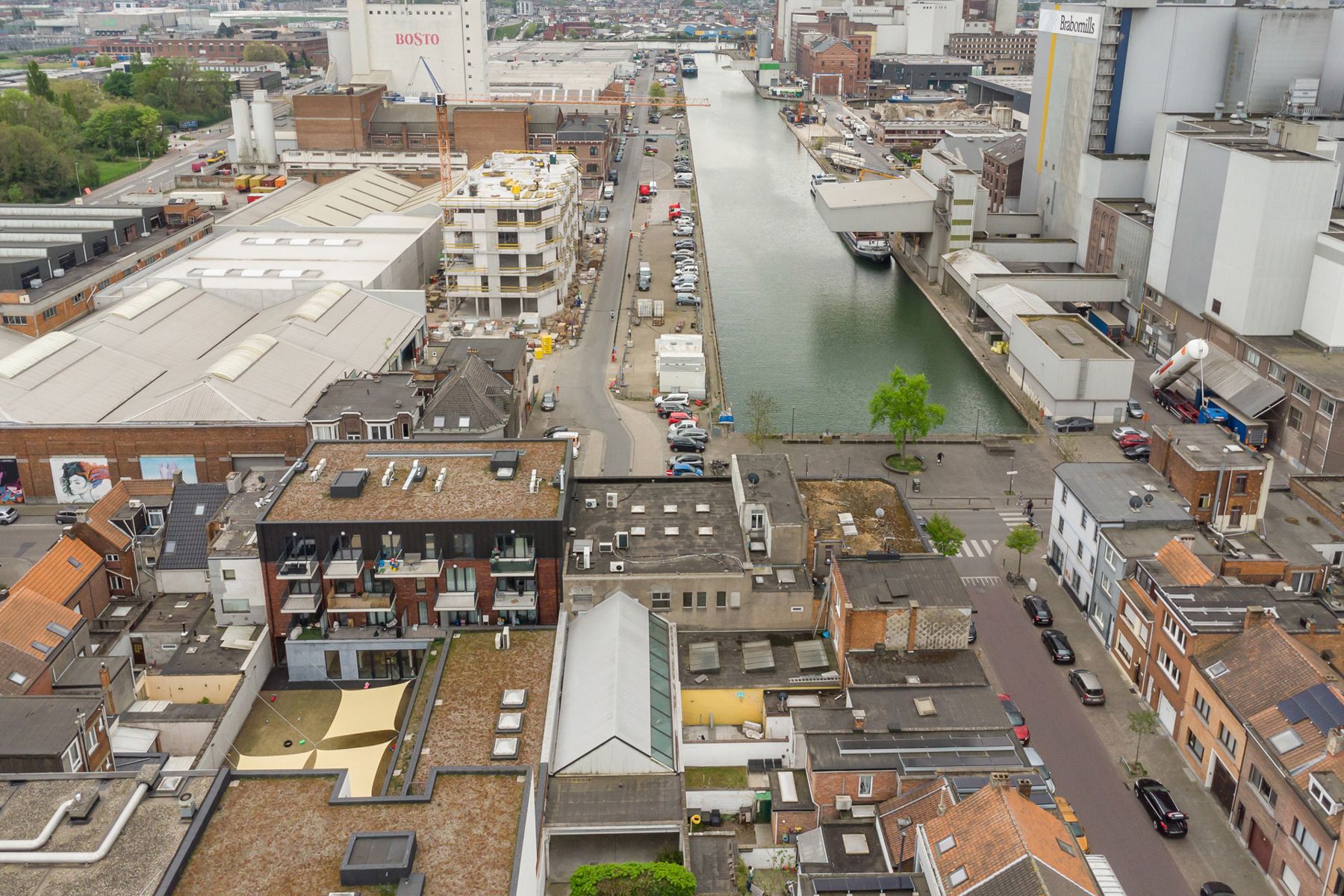 Instapklaar kantoorgebouw te koop in Merksem foto 62
