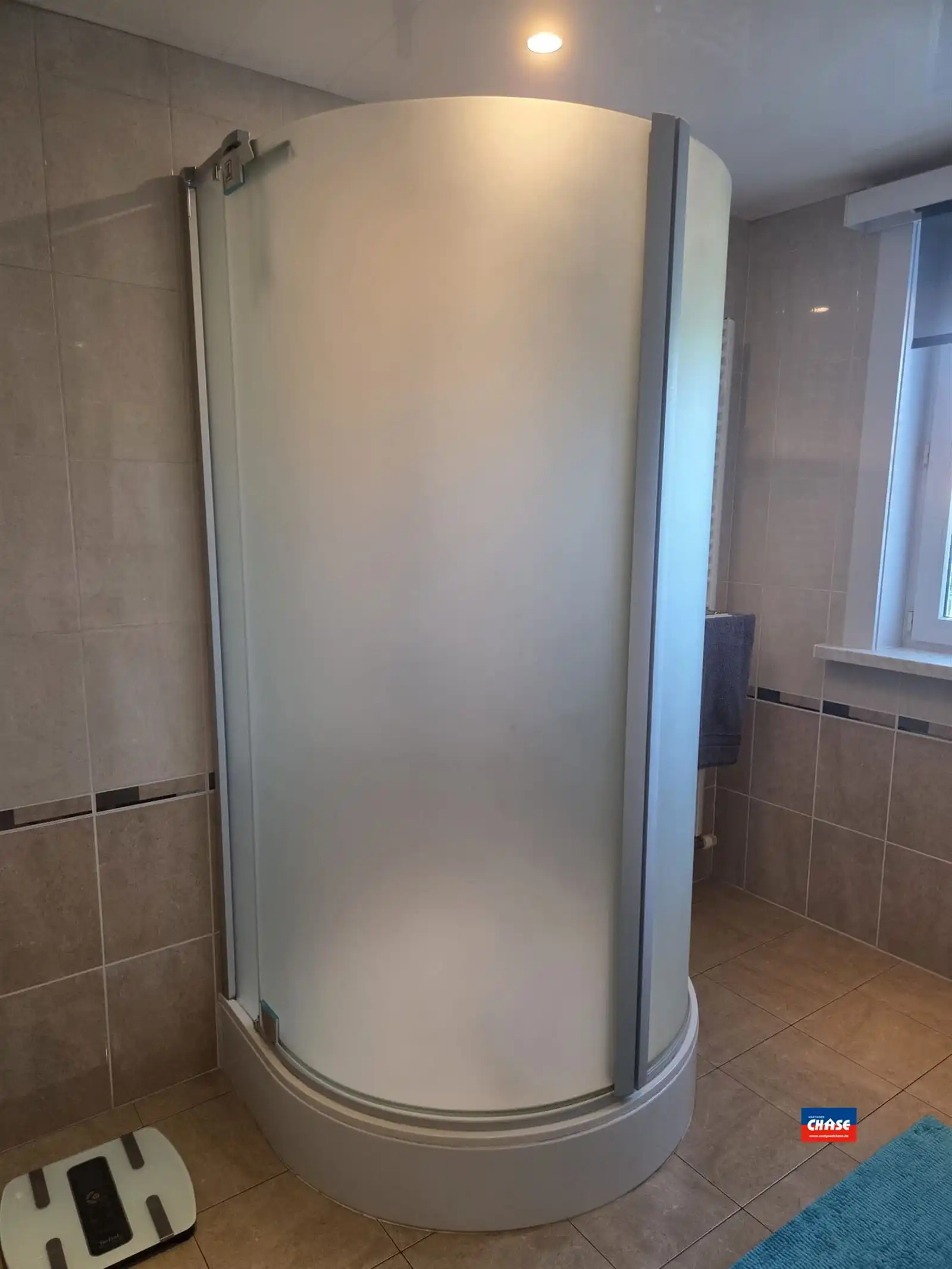 Instapklare gezinswoning met 3 slaapkamers en zonnige tuin foto 19