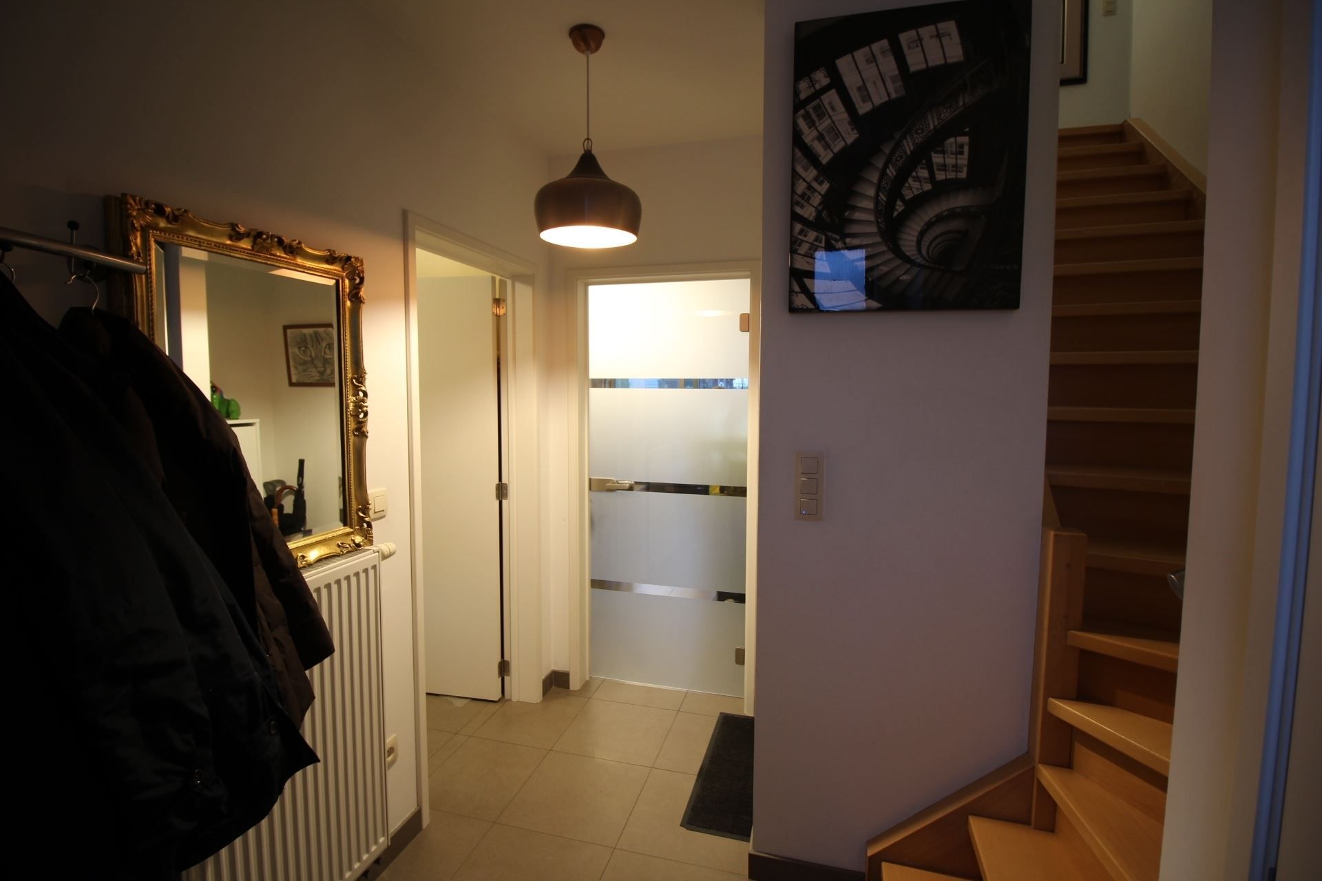 Vrijstaande woning met tuin, alle comfort, 3 slpks. foto 7