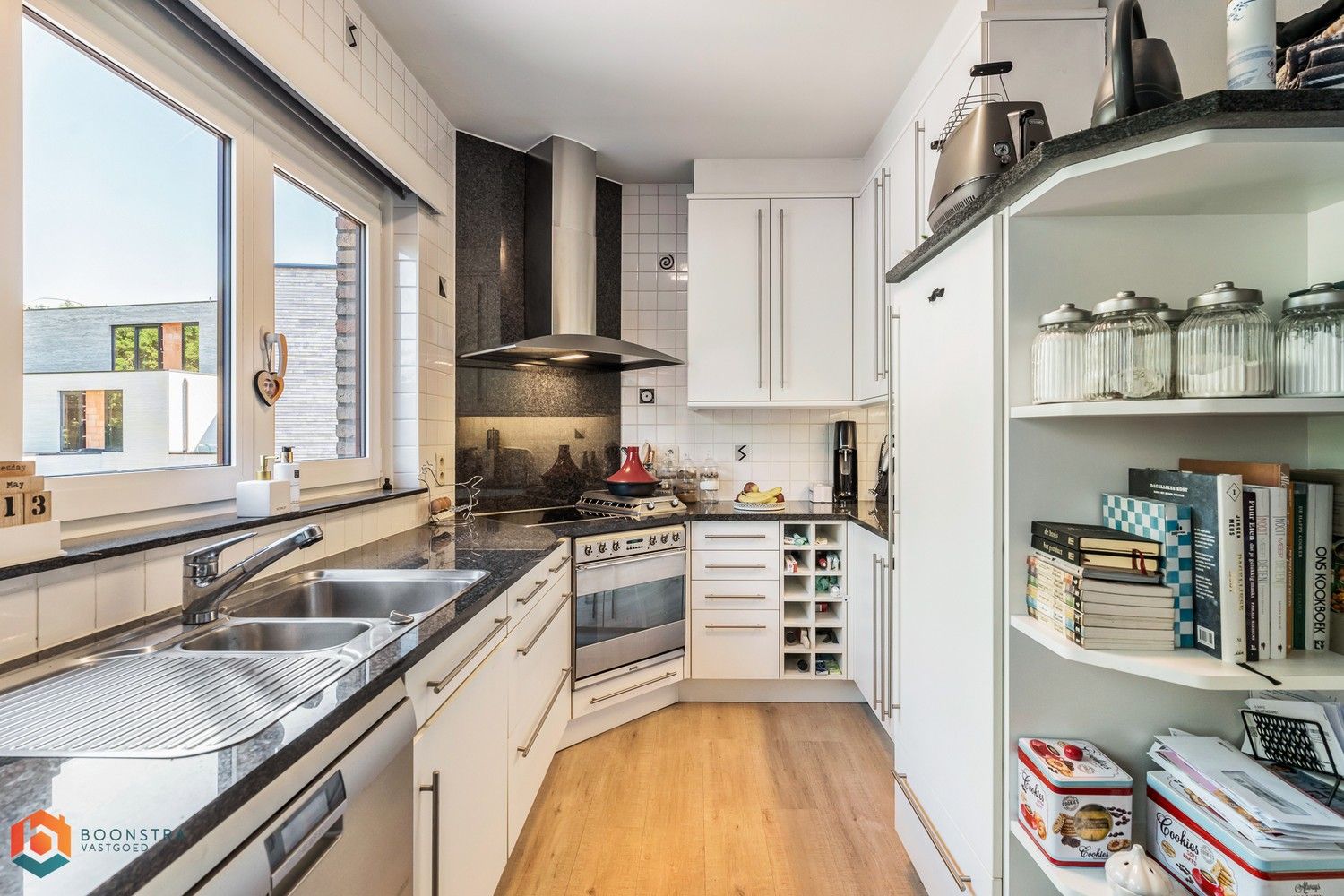 Duplex app. met 3 slpkrs en garage in het centrum foto 6