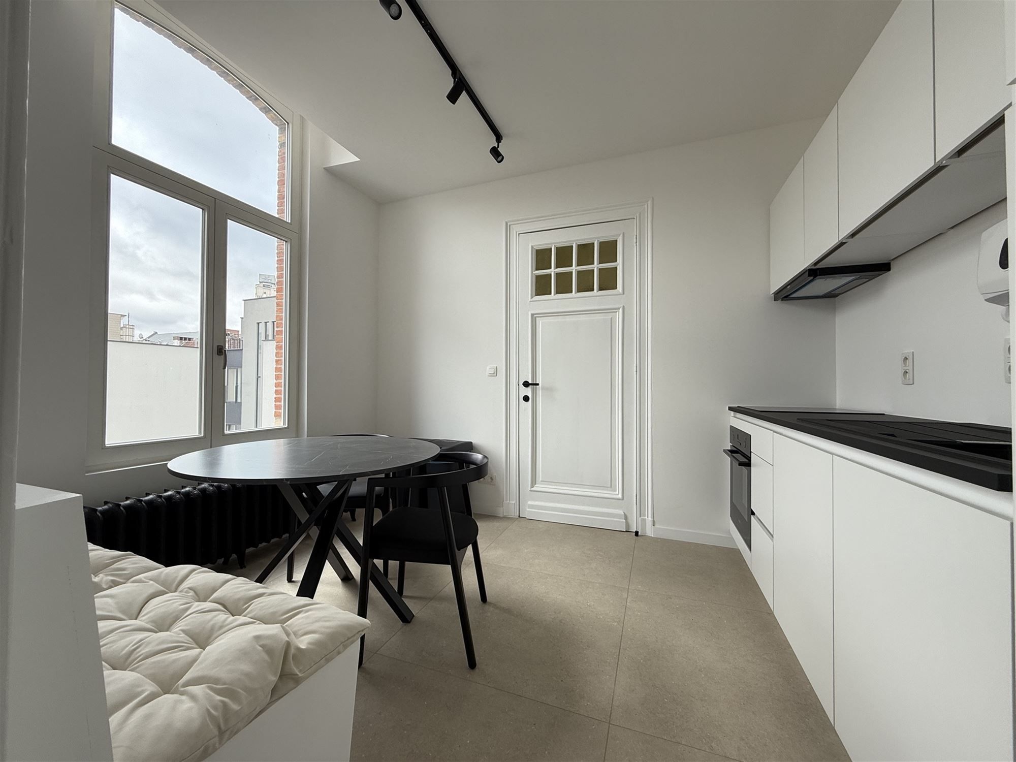 Ruim kantoor met keuken in centrum Antwerpen foto 6