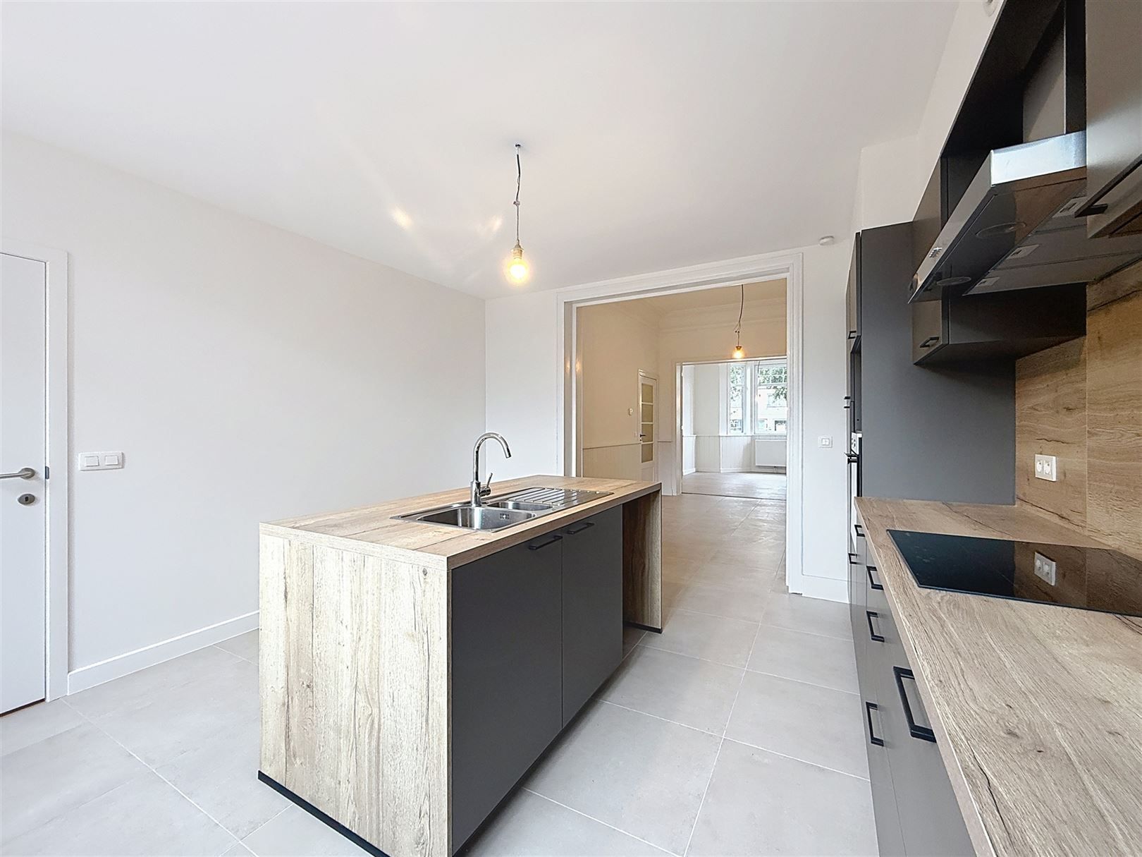 Gerenoveerde stadswoning, 4 slpks, tuin, terras, 2a 43ca foto 39