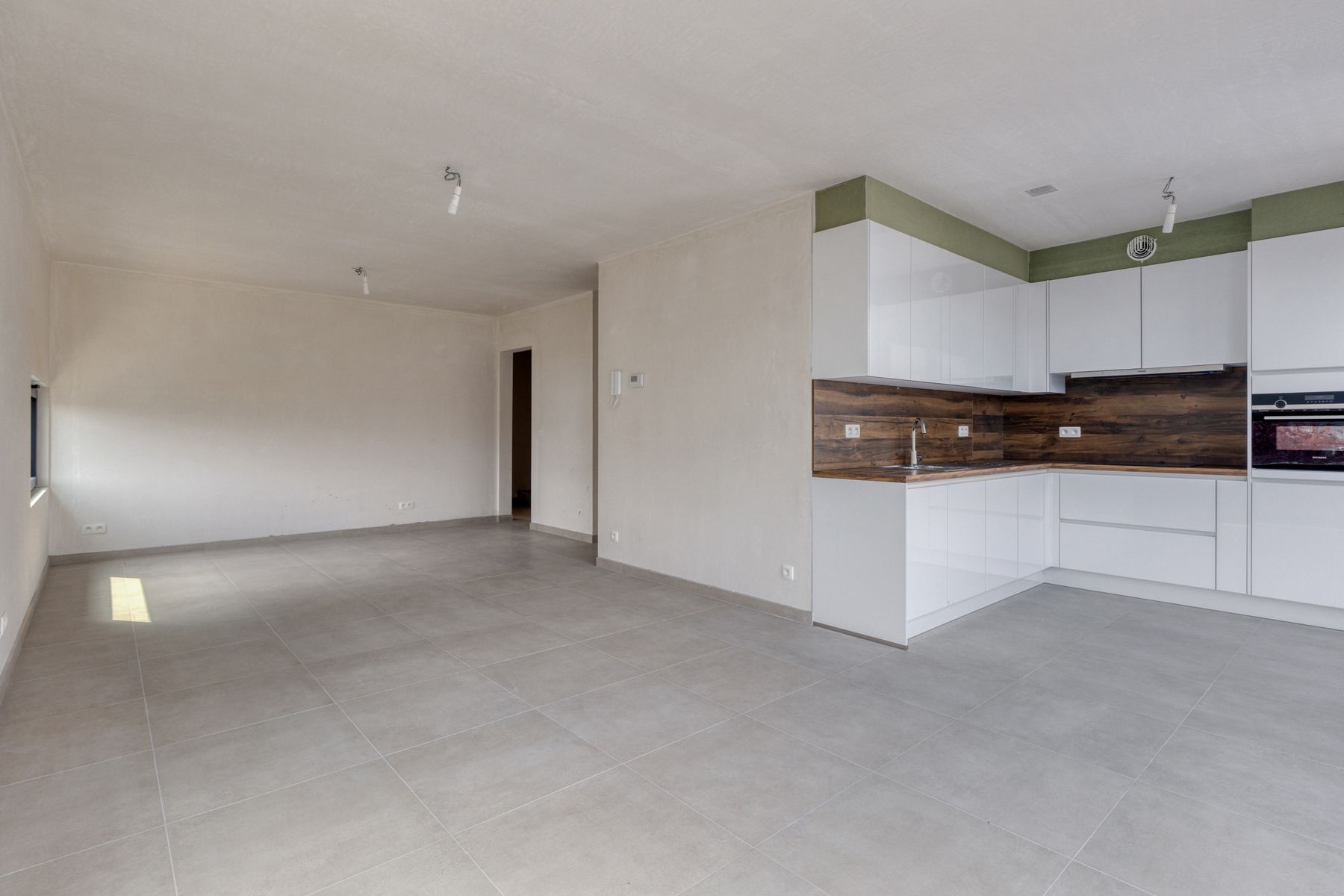 Nieuwbouw duplex appartement met ruim terras in het centrum foto 2