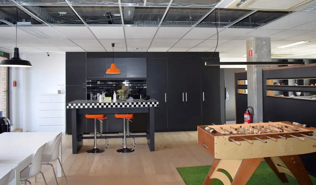 Kantoorruimte te huur in Regent Building in Berchem foto 16