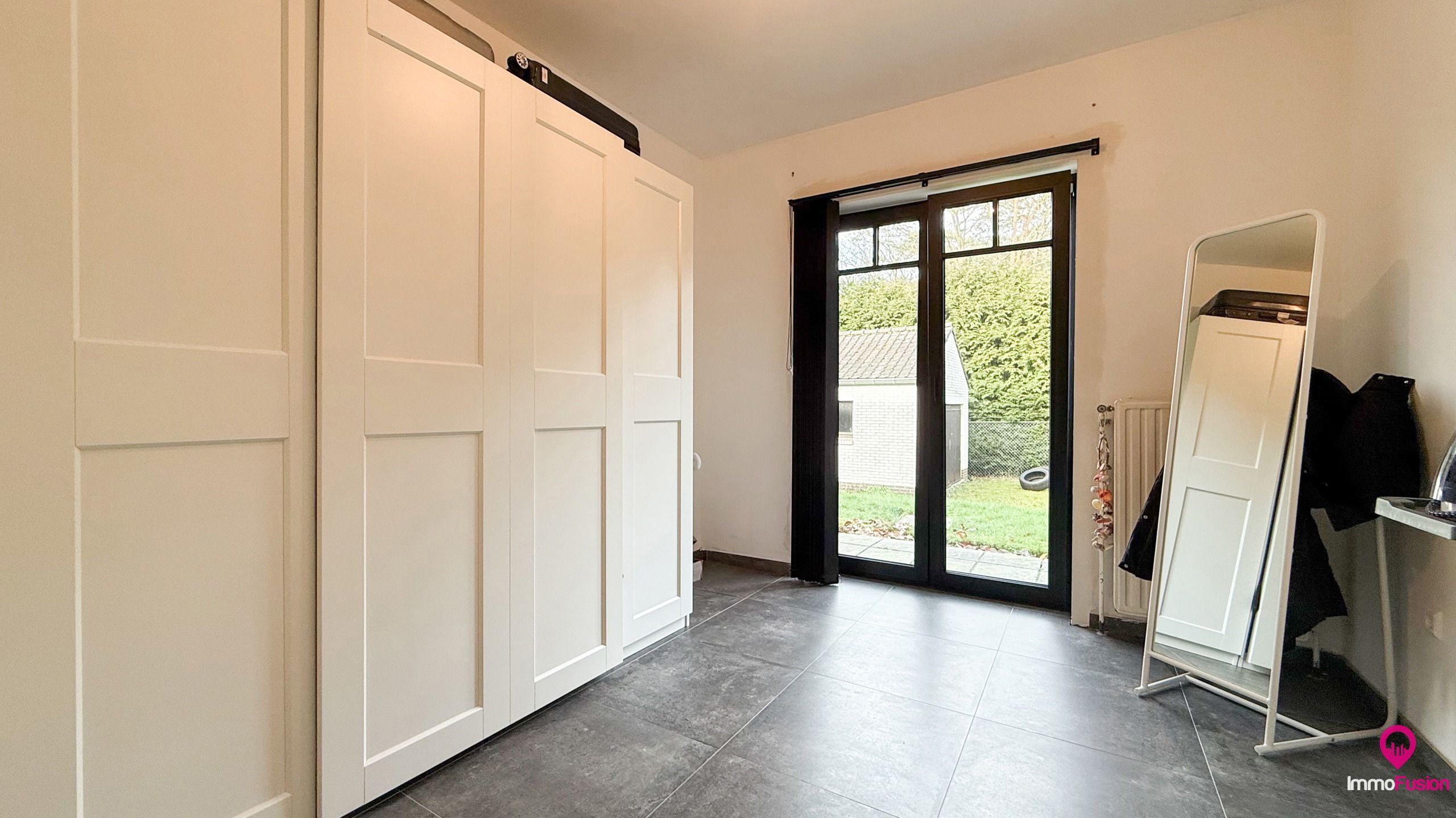 Goed gelegen landelijke villa met 12are grond op toplocatie! foto 27