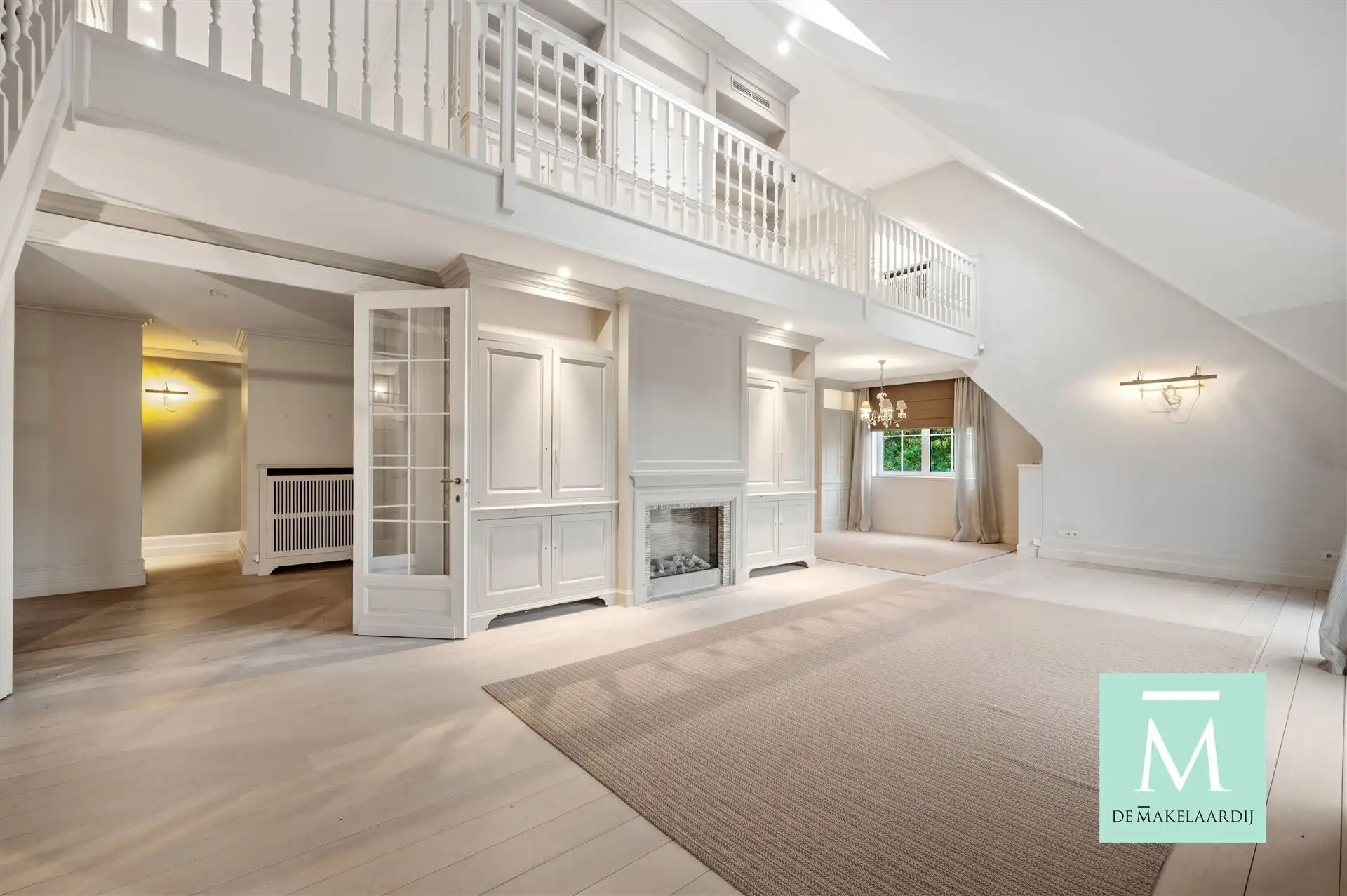 Appartement foto {{pictureIndex}}