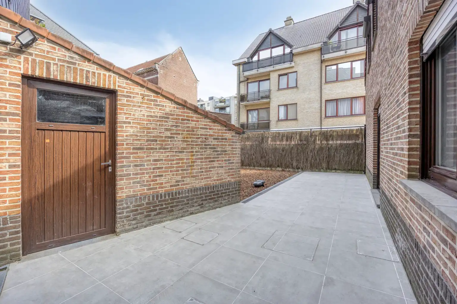 instapklare driegevelwoning voor, ideaal gelegen in Asse foto 23