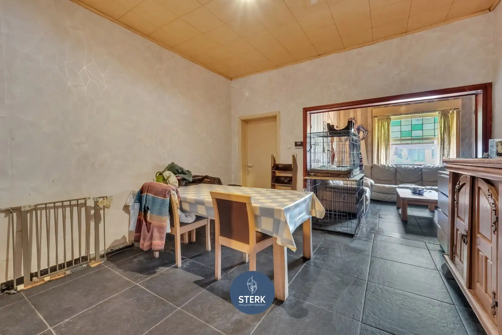 TE RENOVEREN WONING IN HET CENTRUM VAN MAASMECHELEN !  foto 2