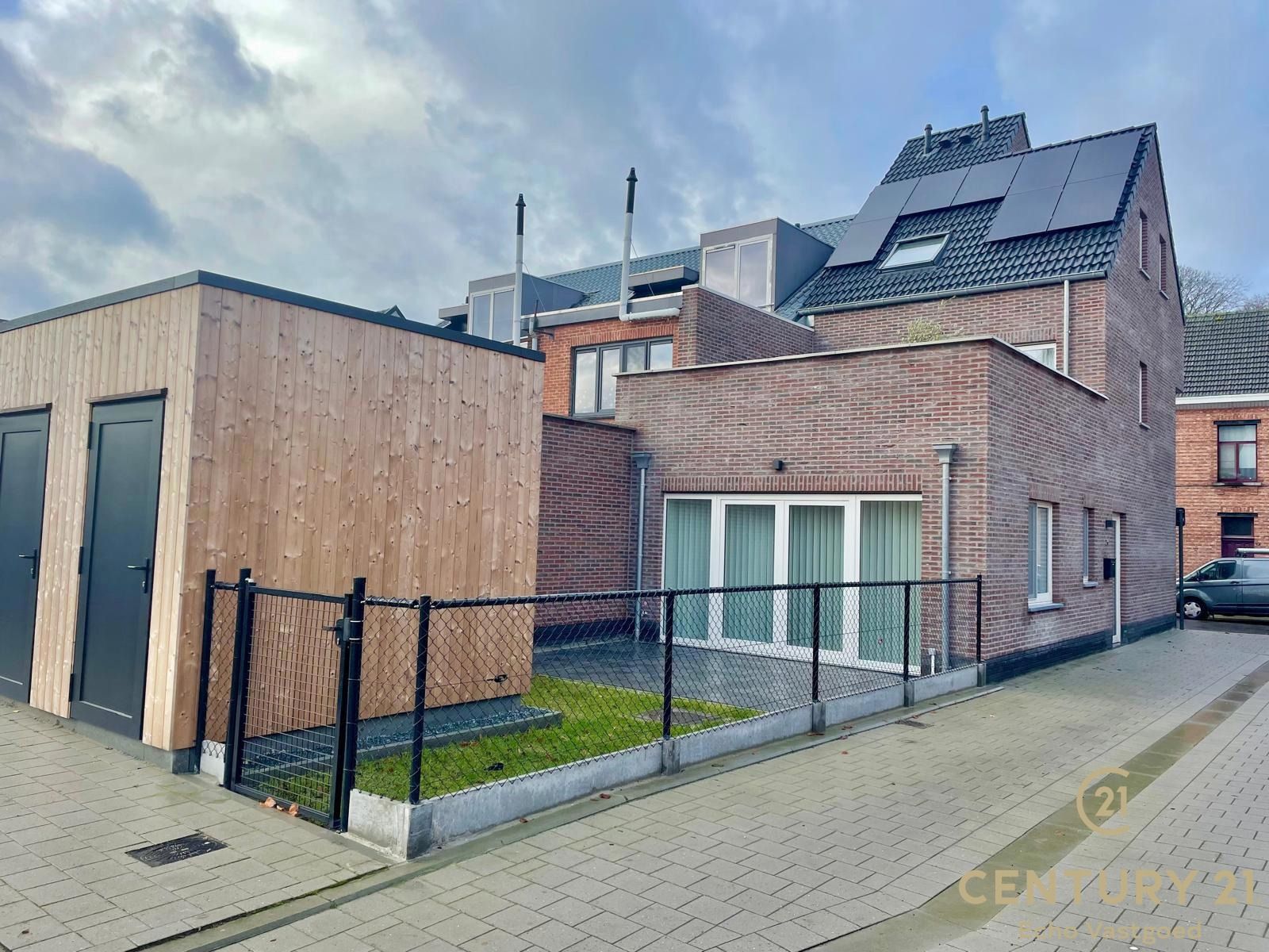 Nieuw Gelijkvloers Appartement in het Hart van Turnhout foto {{pictureIndex}}